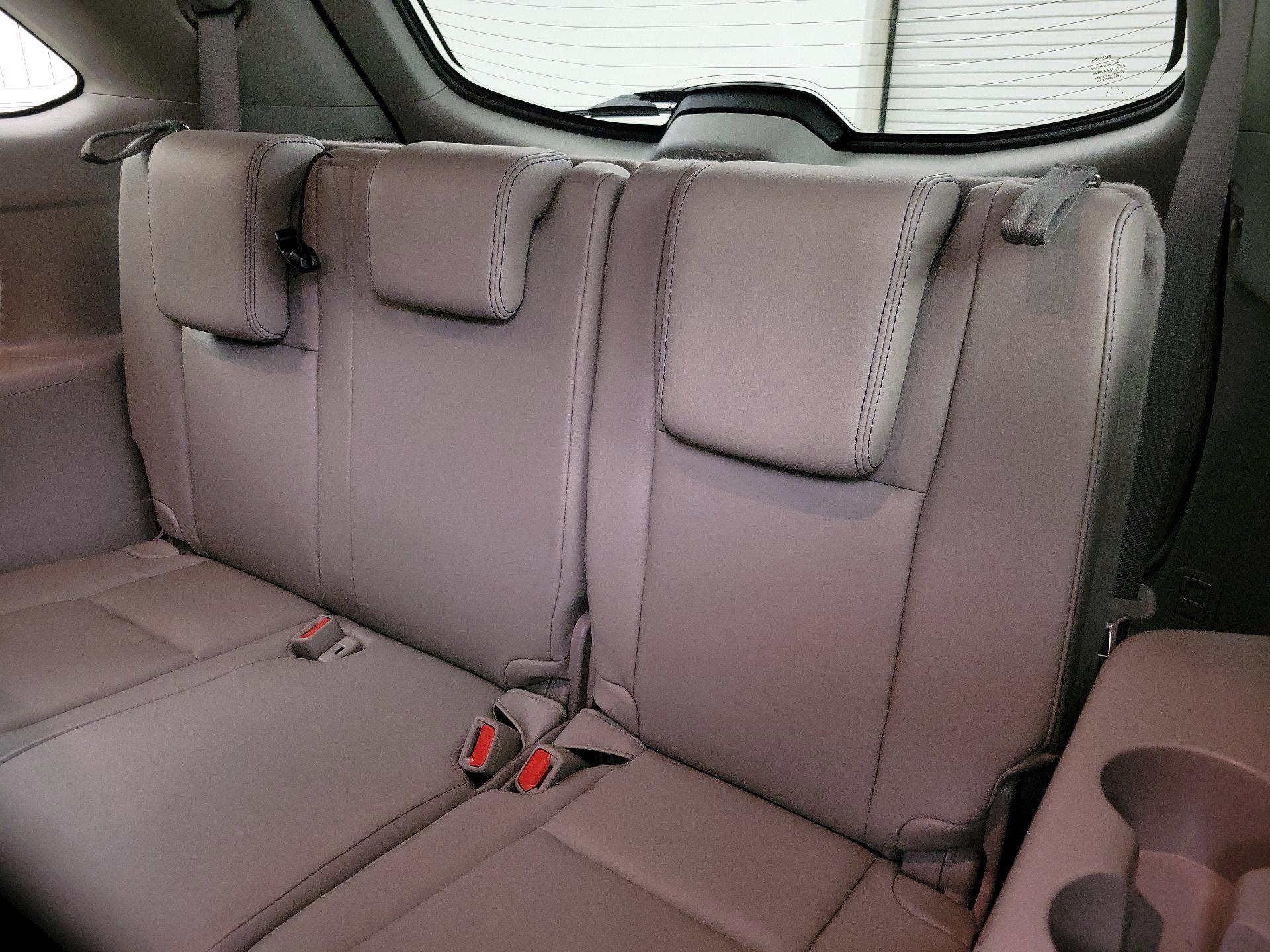 Thumbnail: 2017 Toyota Highlander - 20