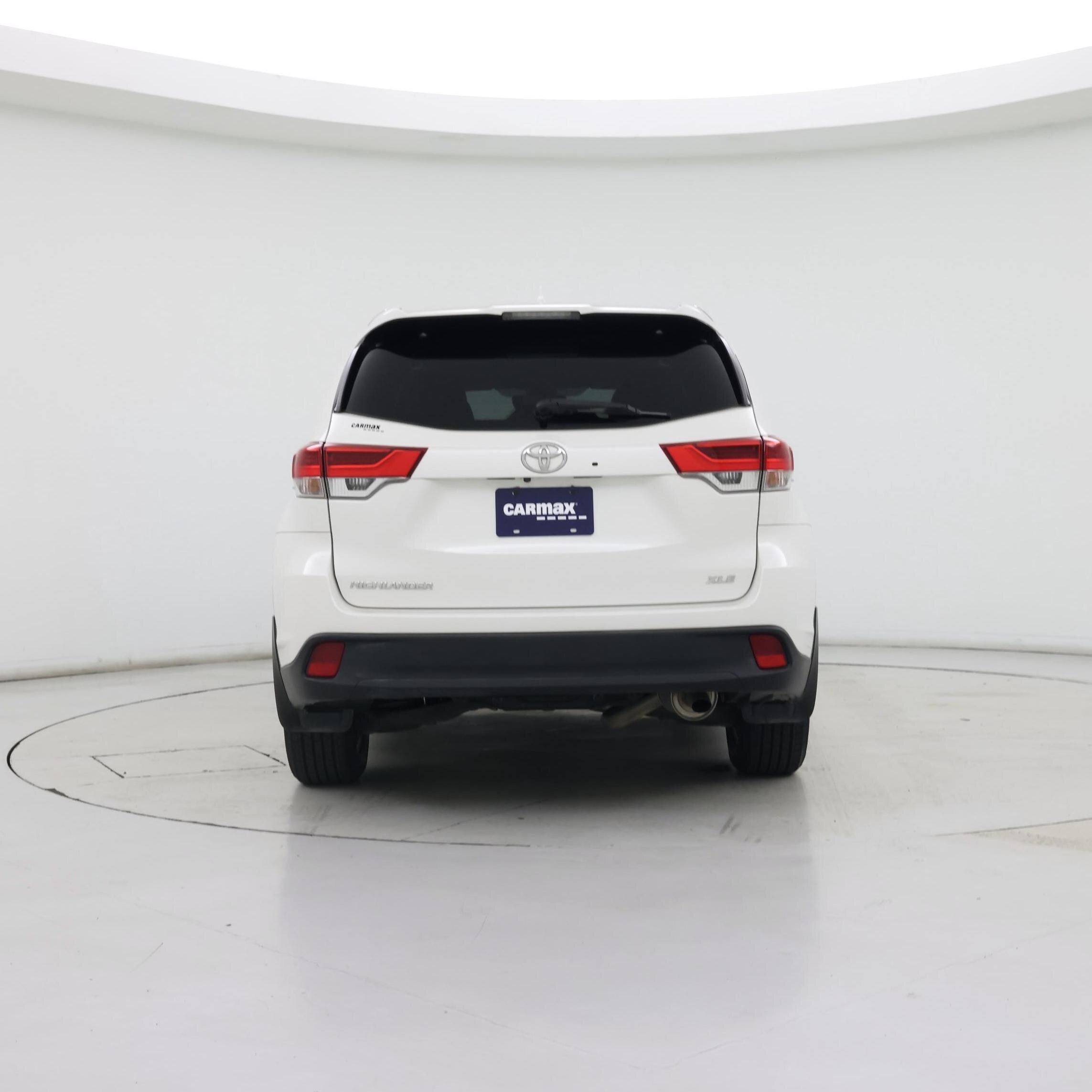 Thumbnail: 2017 Toyota Highlander - 6
