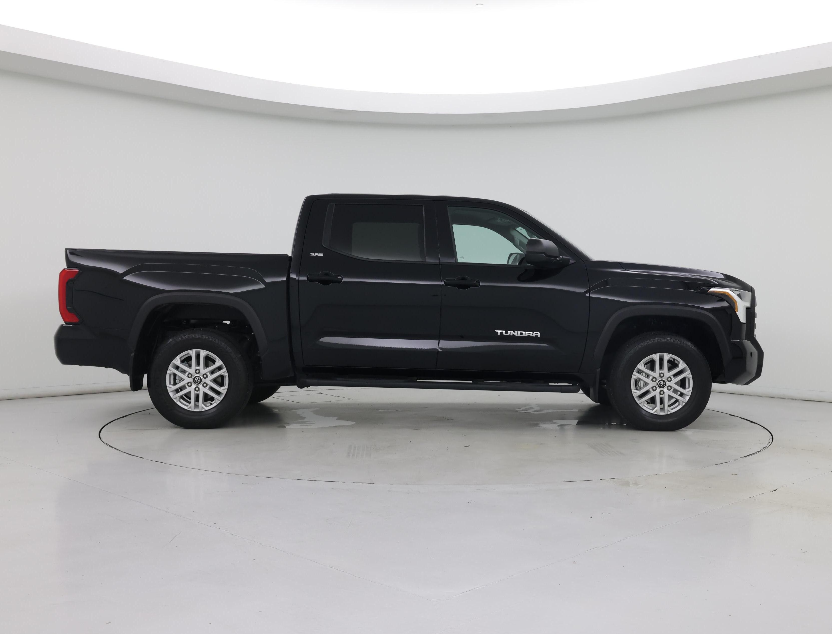 Thumbnail: 2024 Toyota Tundra - 7