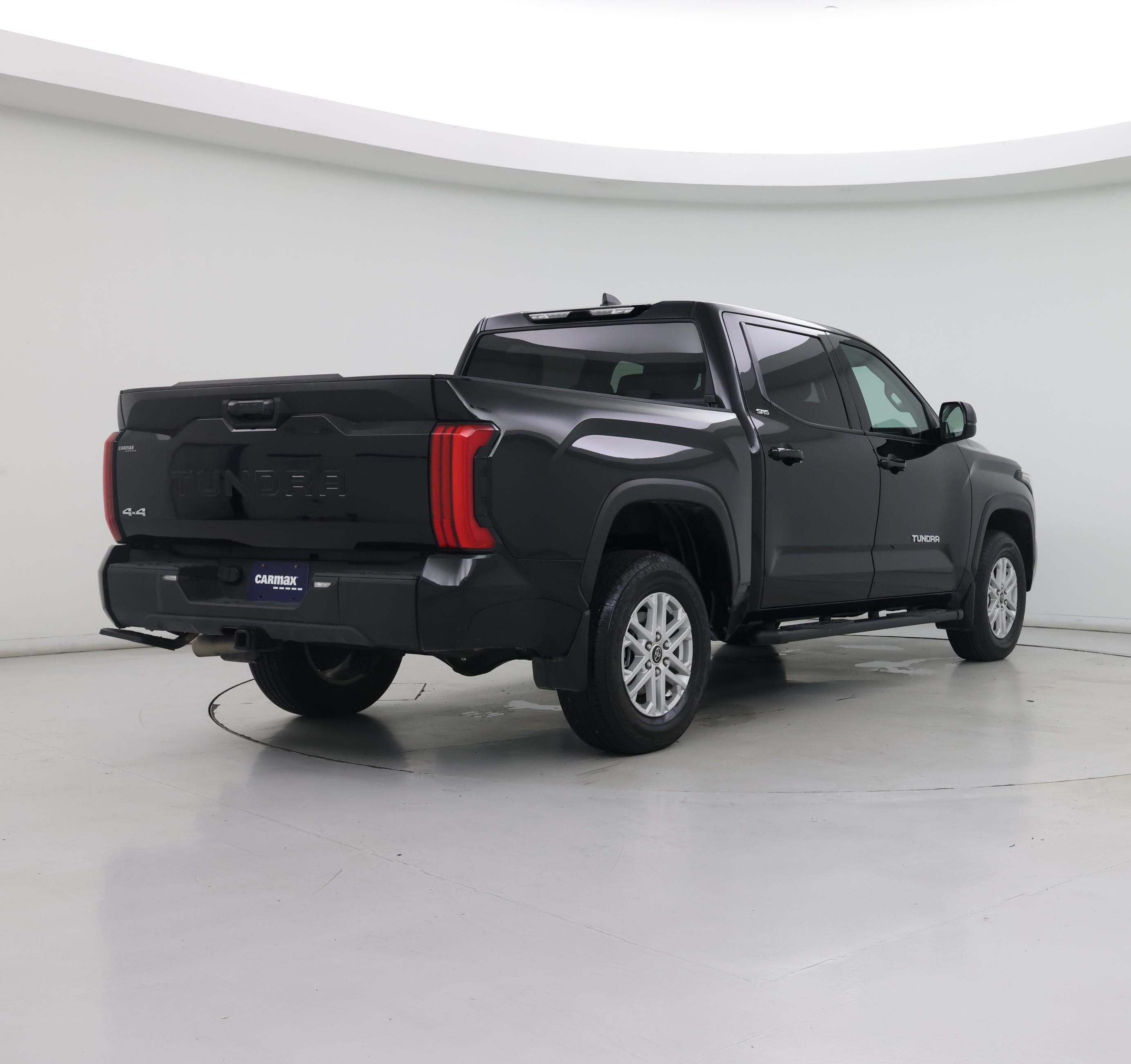Thumbnail: 2024 Toyota Tundra - 8
