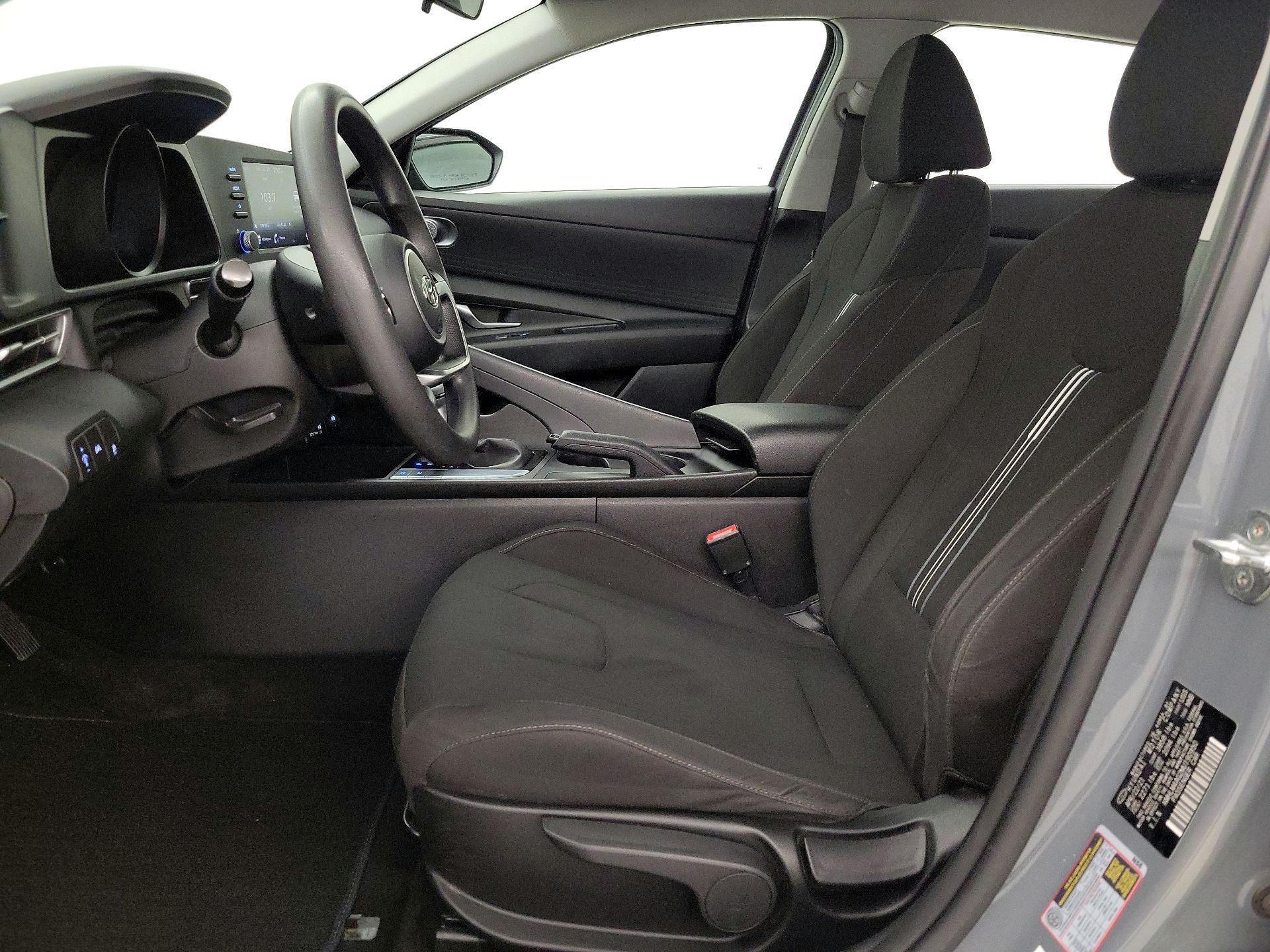 Thumbnail: 2021 Hyundai Elantra - 11