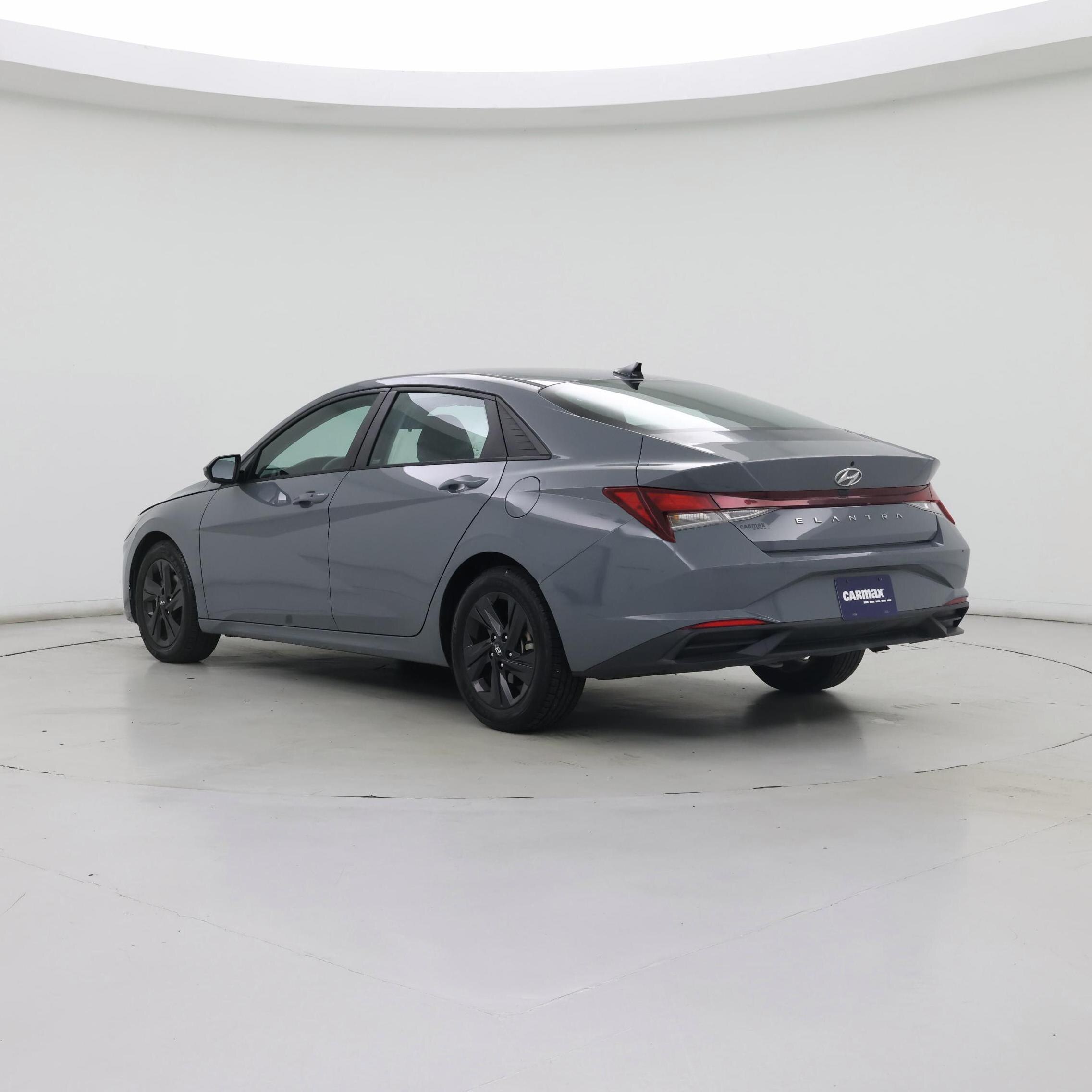 Thumbnail: 2021 Hyundai Elantra - 2