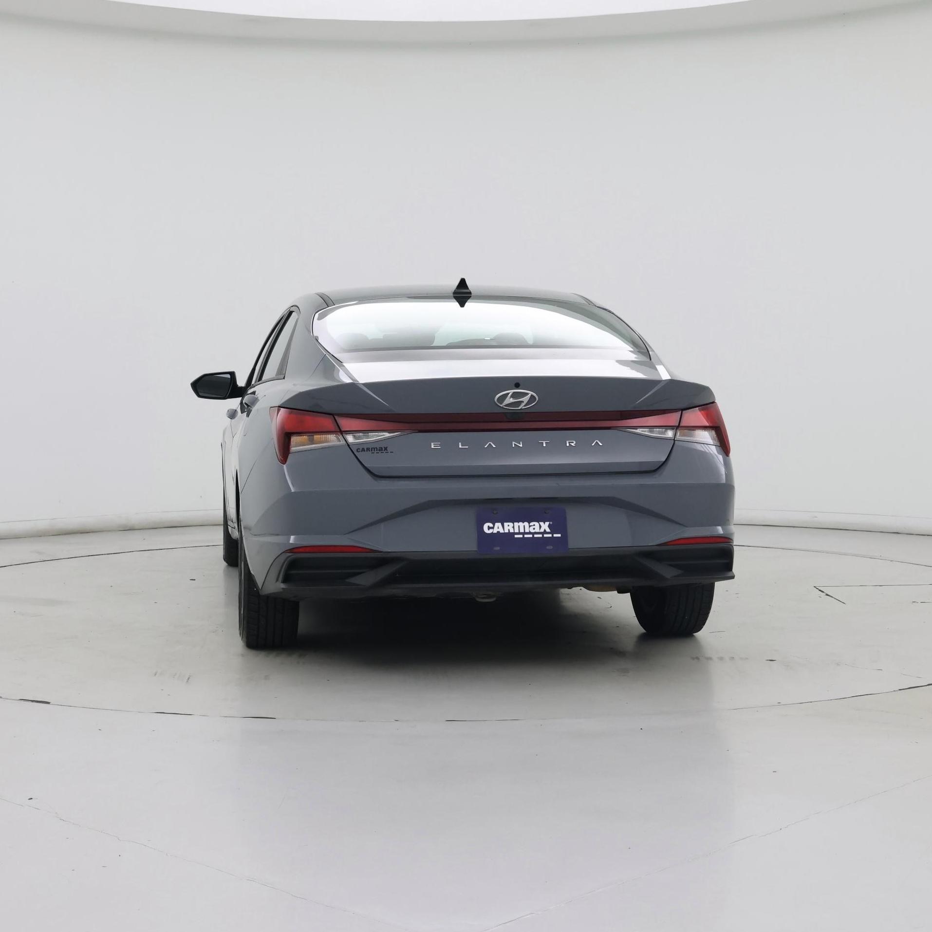 Thumbnail: 2021 Hyundai Elantra - 6