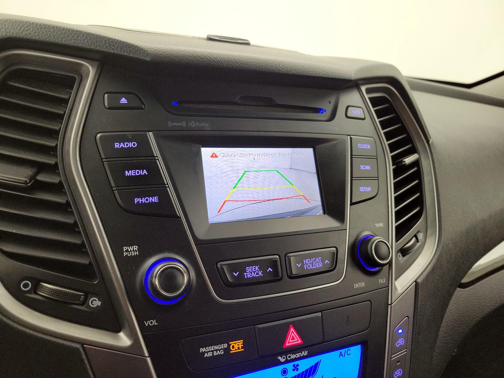 Thumbnail: 2016 Hyundai Santa Fe - 14