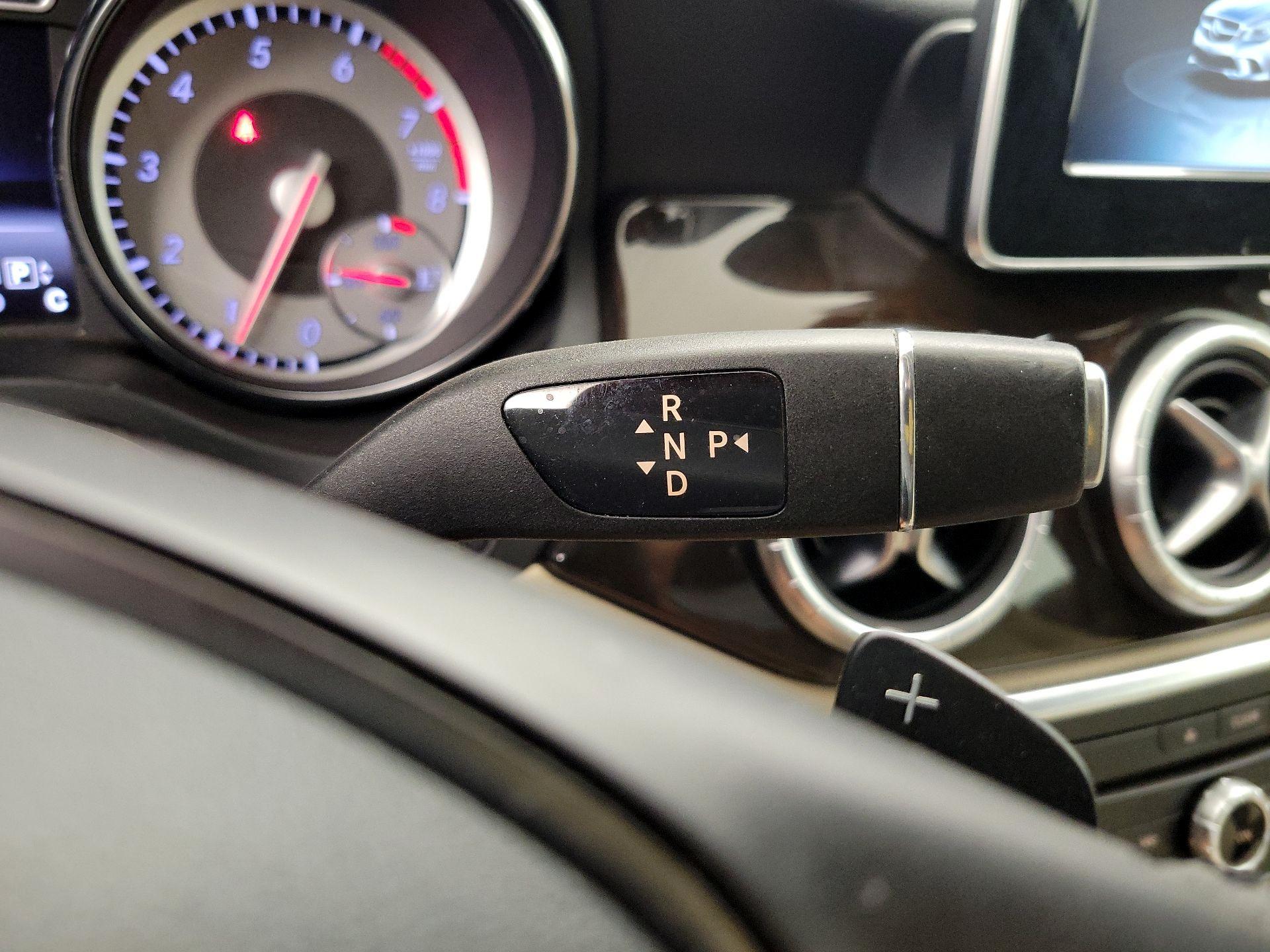 Thumbnail: 2016 Mercedes-Benz CLA - 17