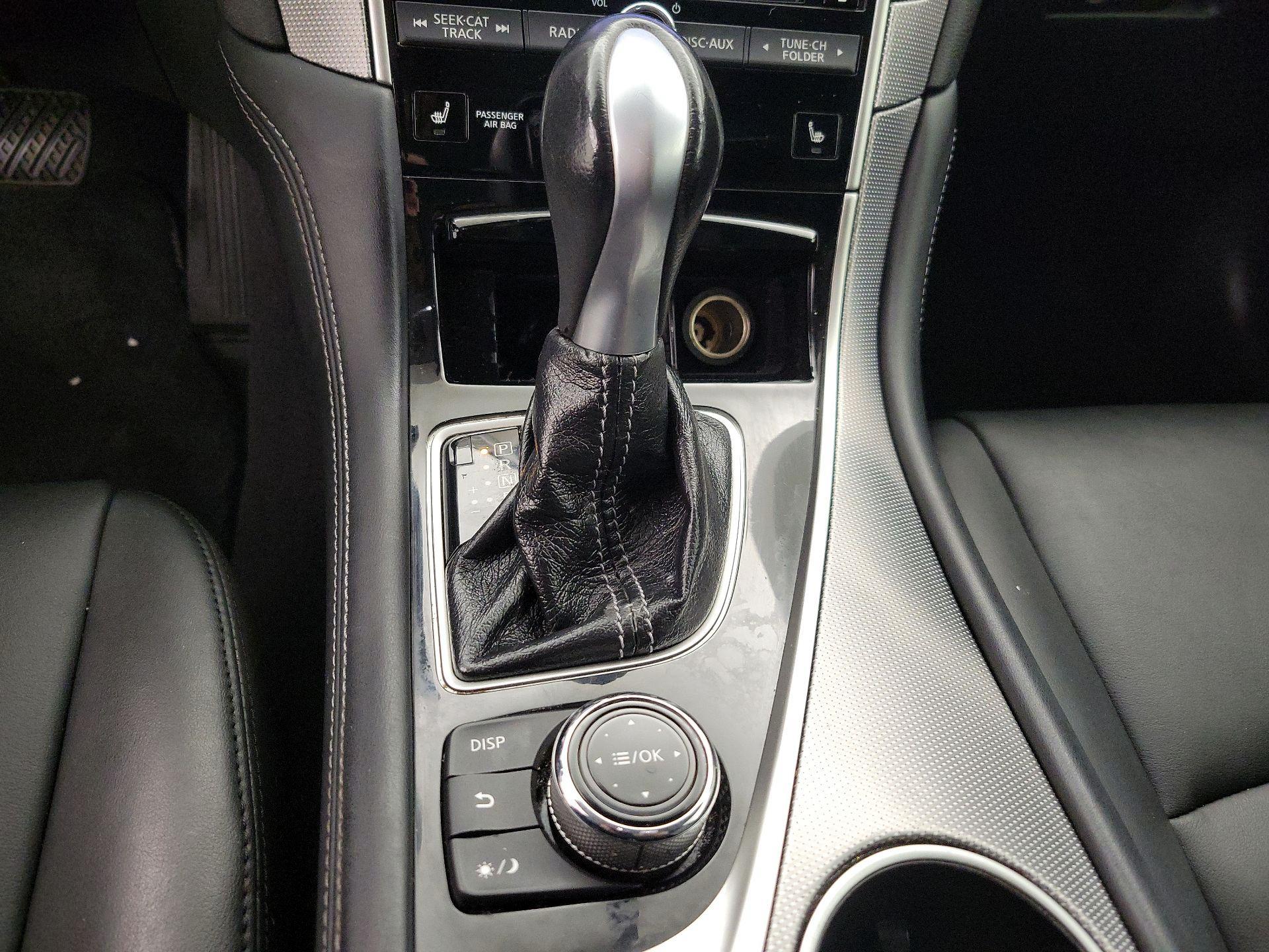 Thumbnail: 2017 INFINITI Q50 - 17