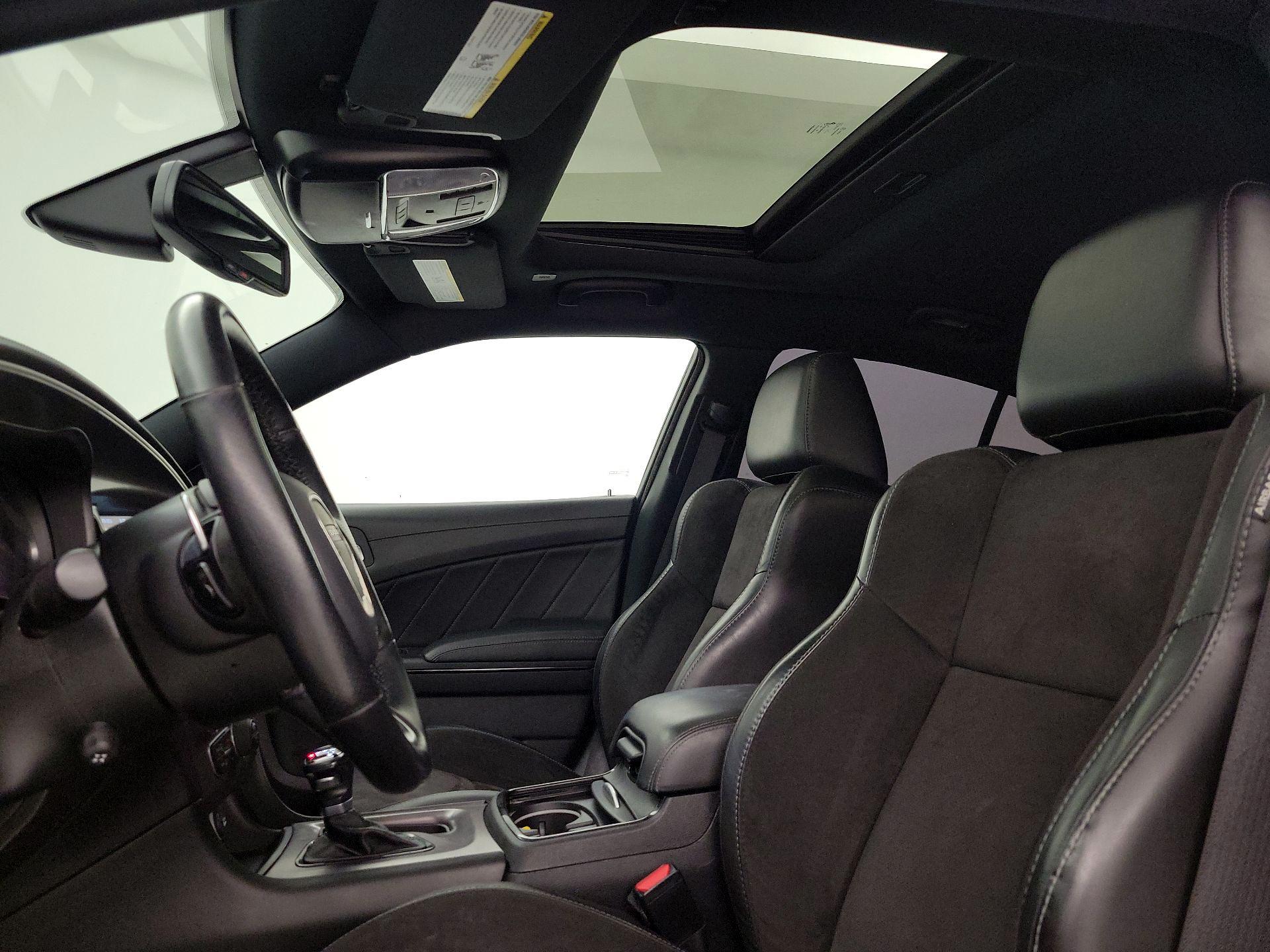 Thumbnail: 2020 Dodge Charger - 19