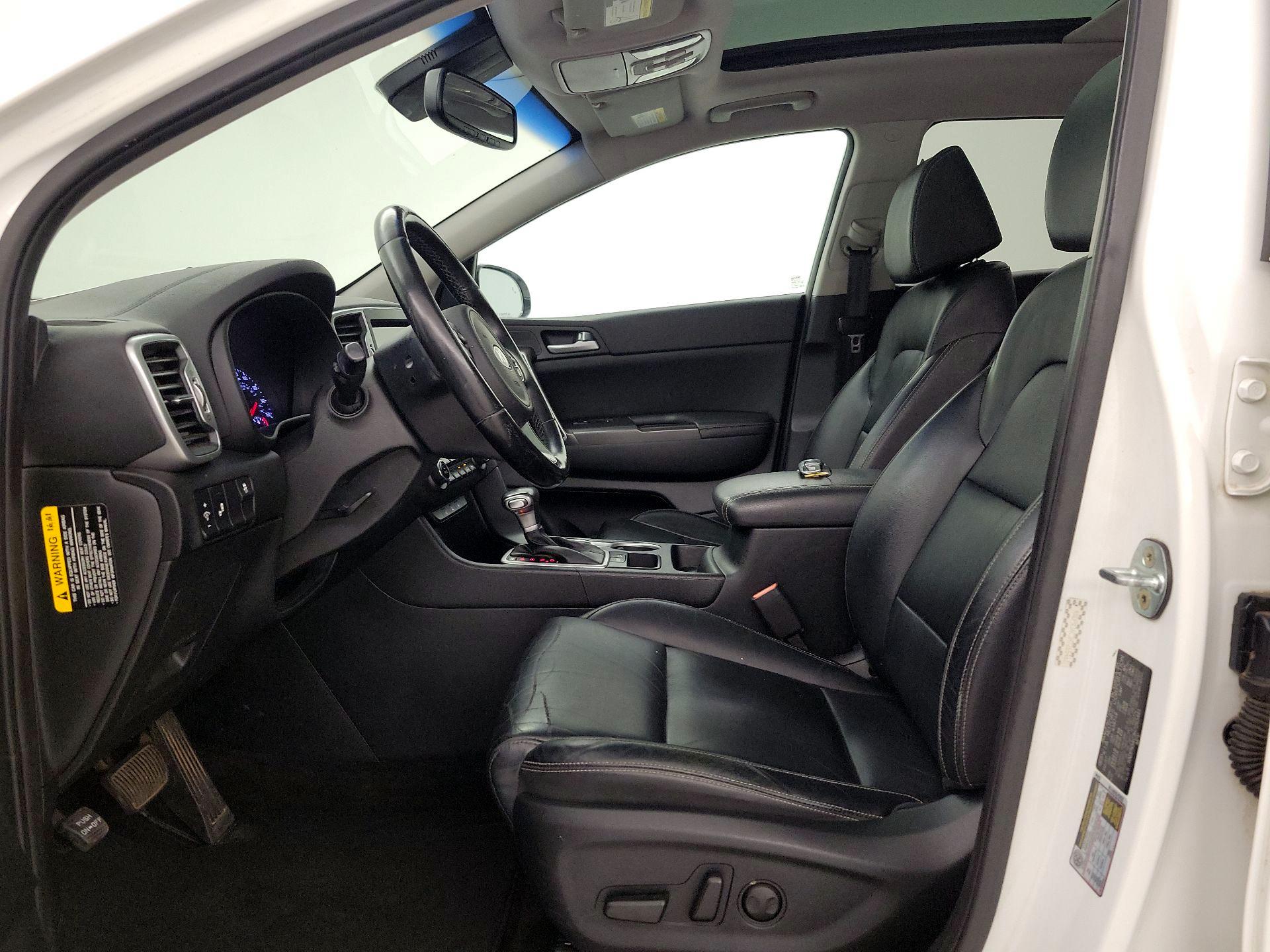 Thumbnail: 2017 Kia Sportage - 11