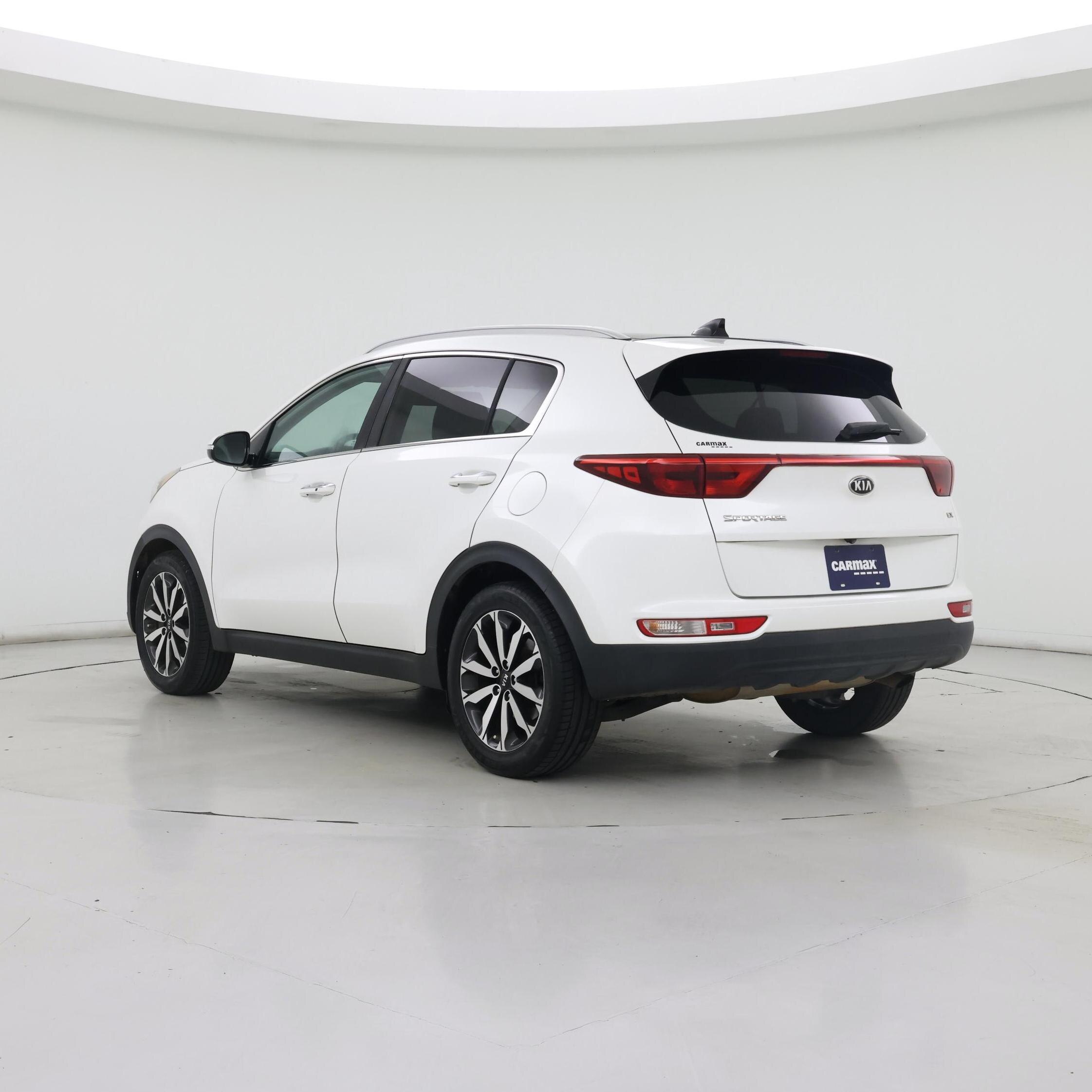 Thumbnail: 2017 Kia Sportage - 2