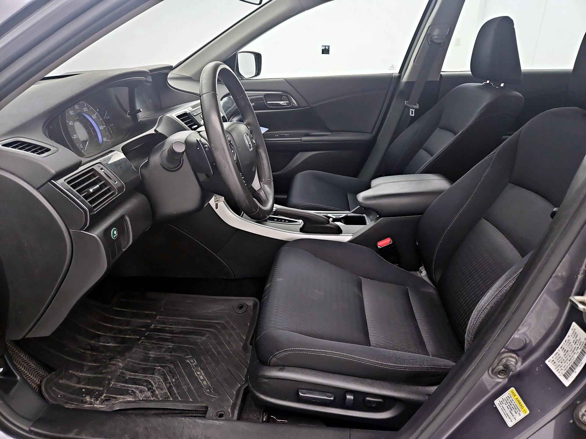 Thumbnail: 2015 Honda Accord - 11