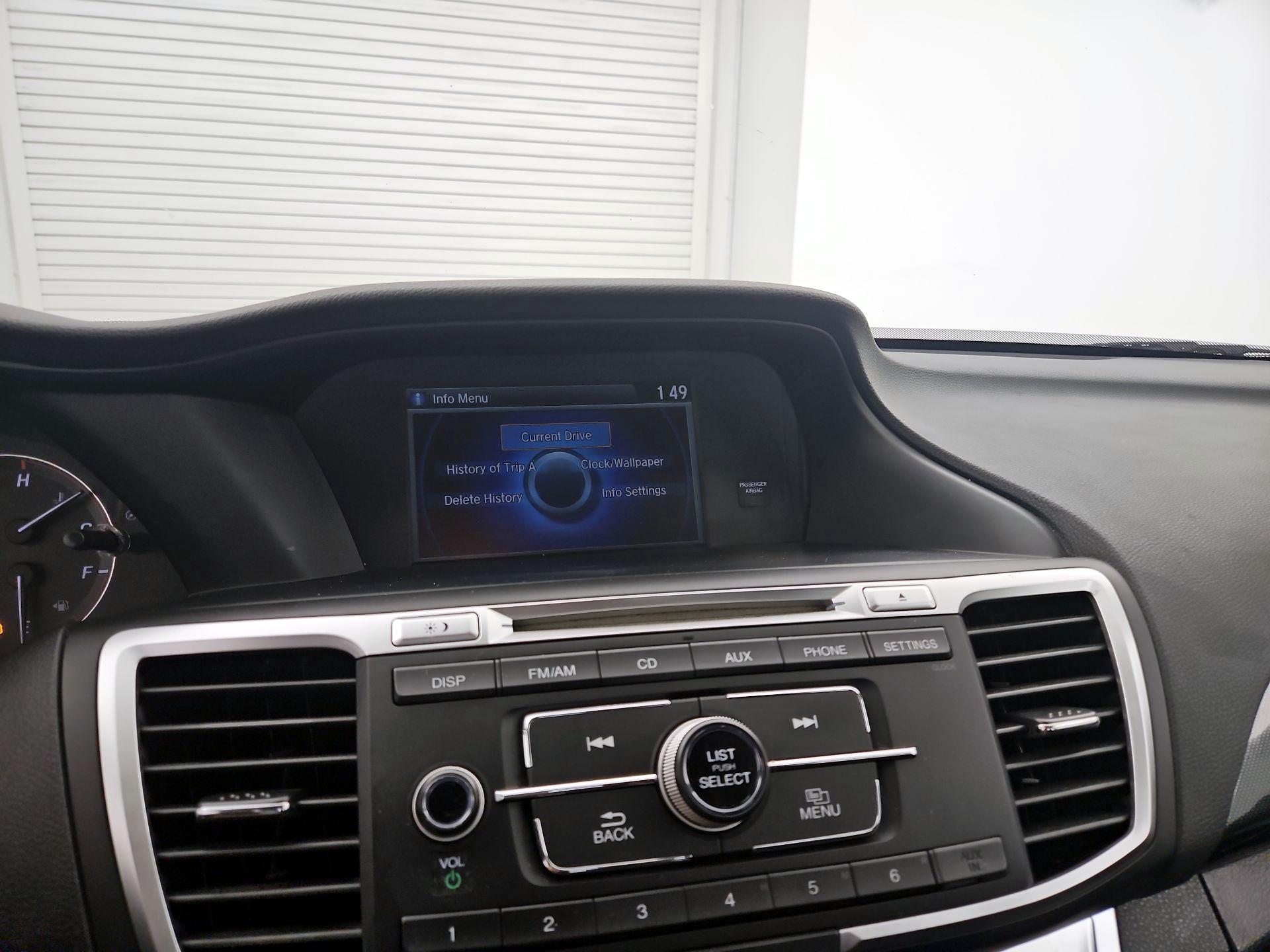 Thumbnail: 2015 Honda Accord - 15