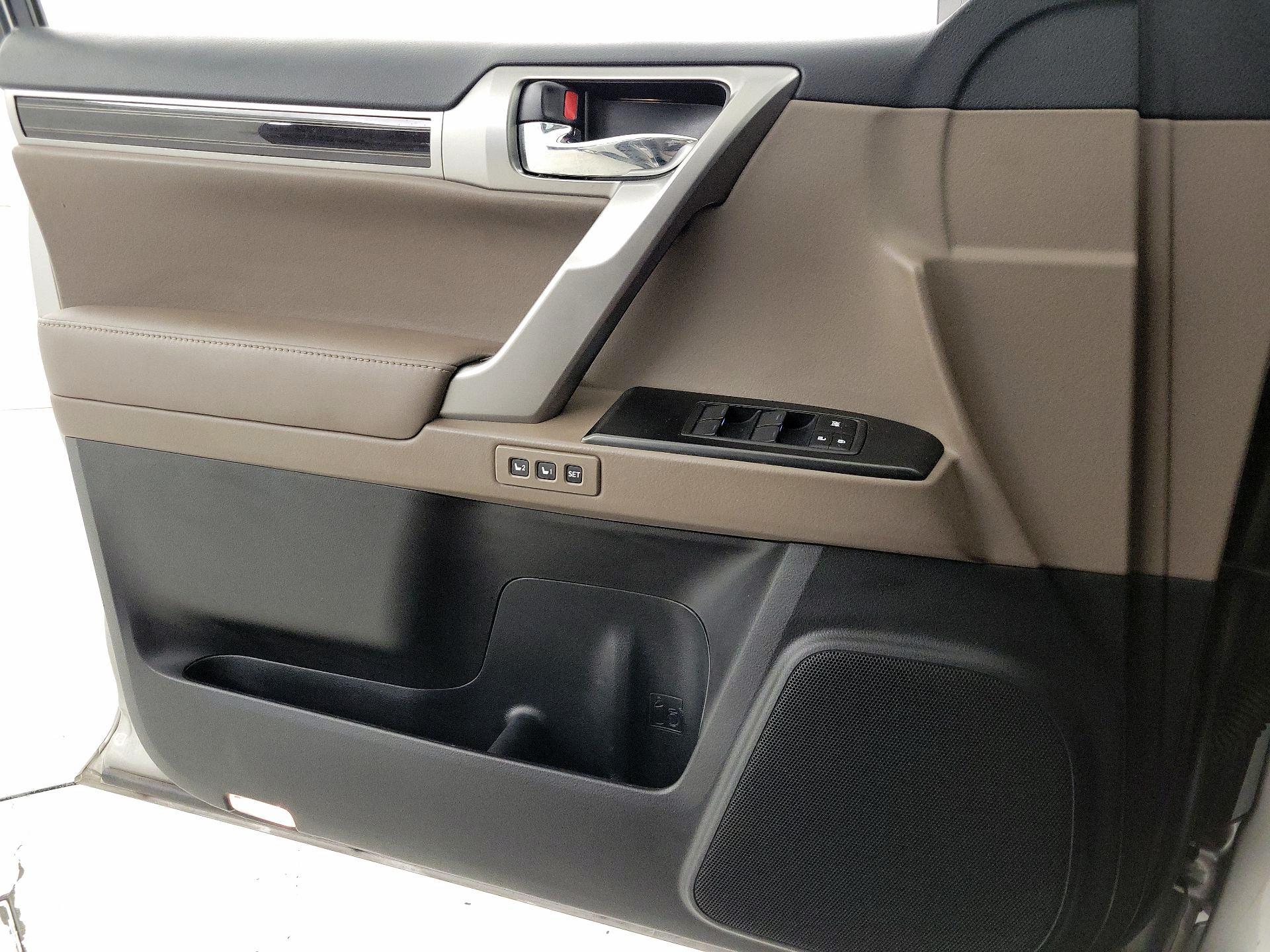 Thumbnail: 2022 Lexus GX - 12