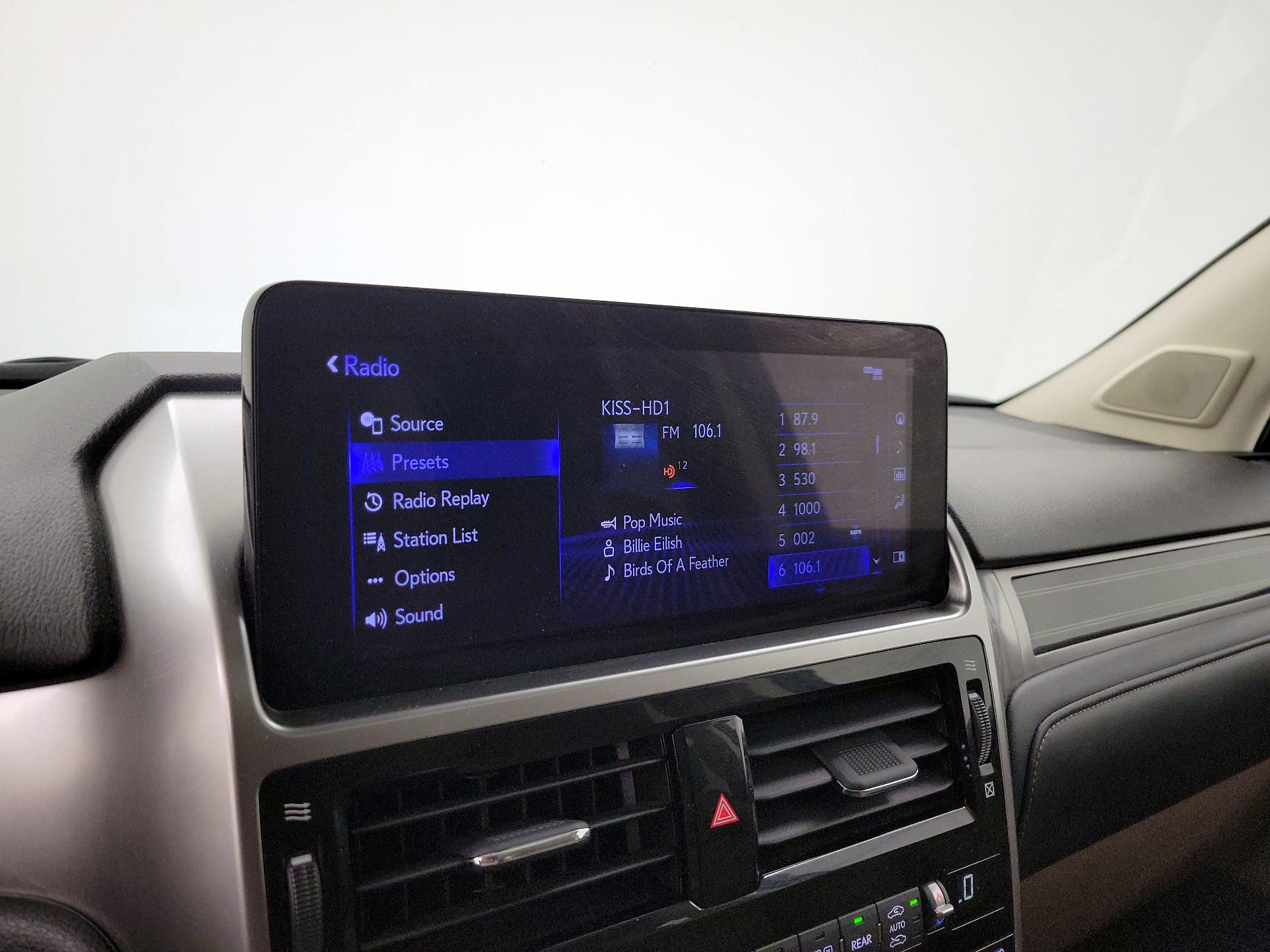 Thumbnail: 2022 Lexus GX - 16