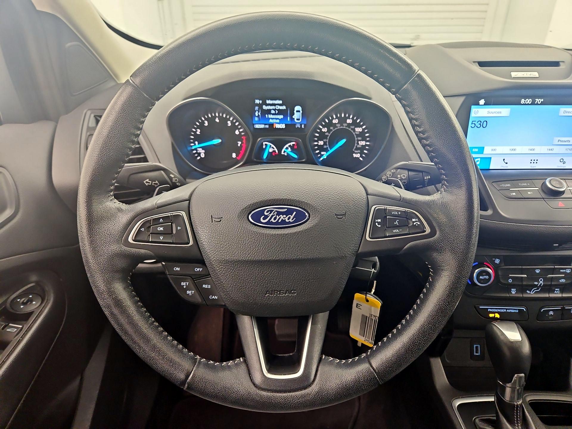 Thumbnail: 2017 Ford Escape - 10