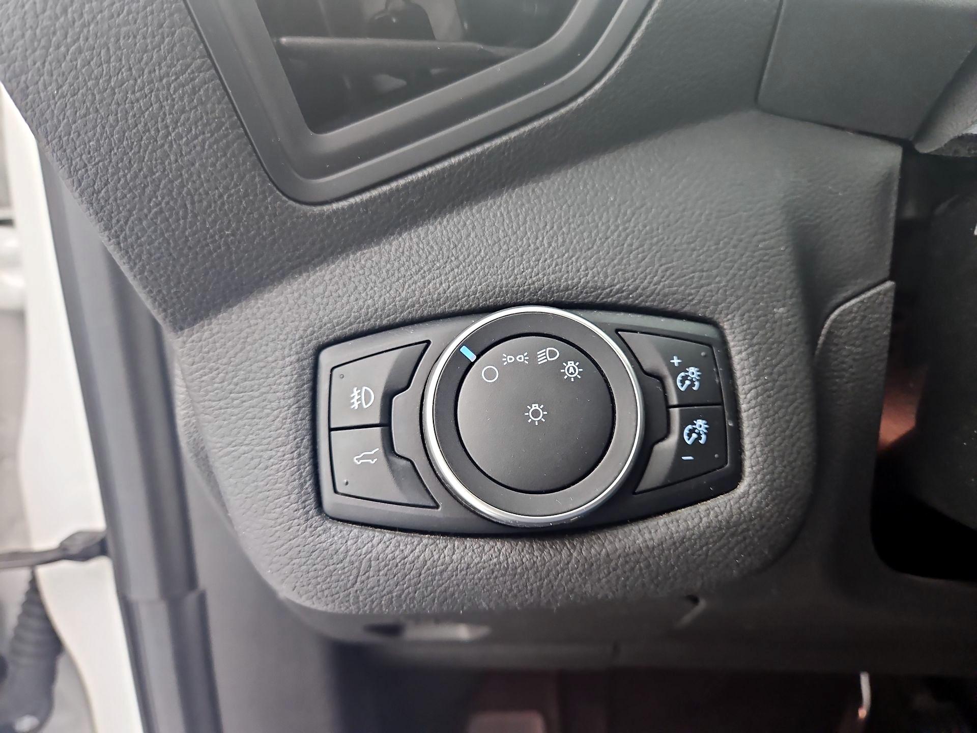 Thumbnail: 2017 Ford Escape - 13