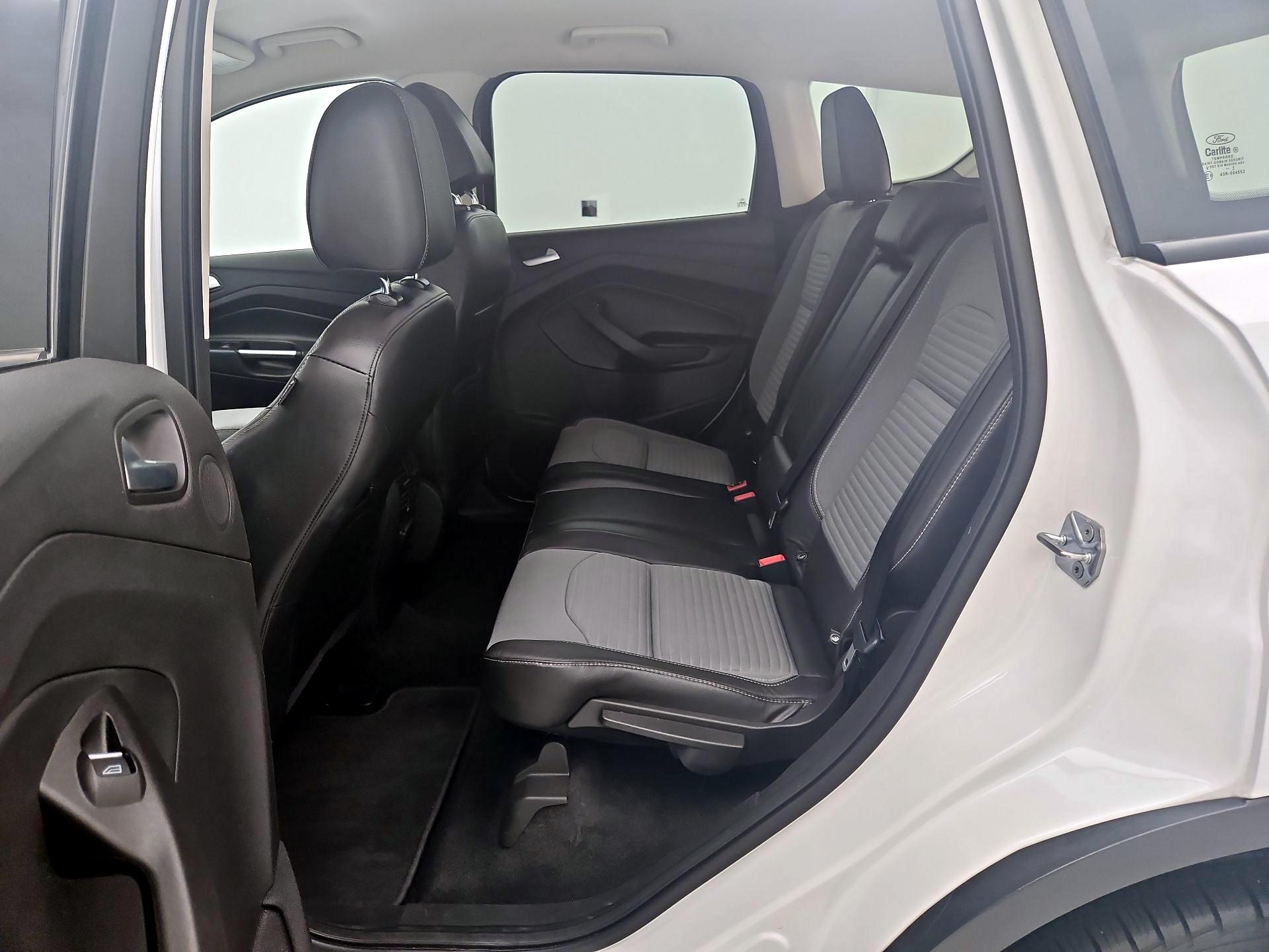Thumbnail: 2017 Ford Escape - 19