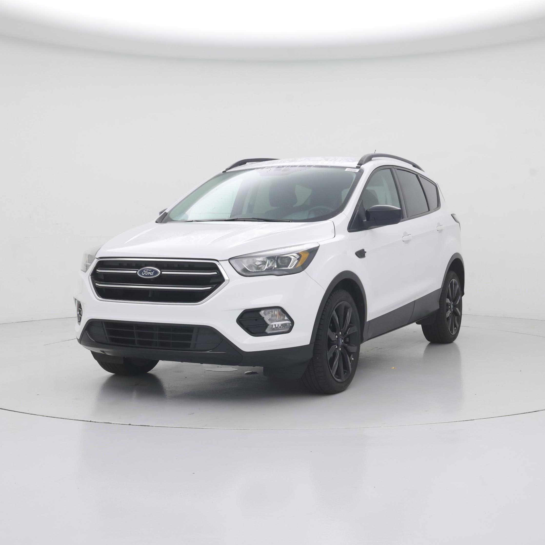 Thumbnail: 2017 Ford Escape - 4