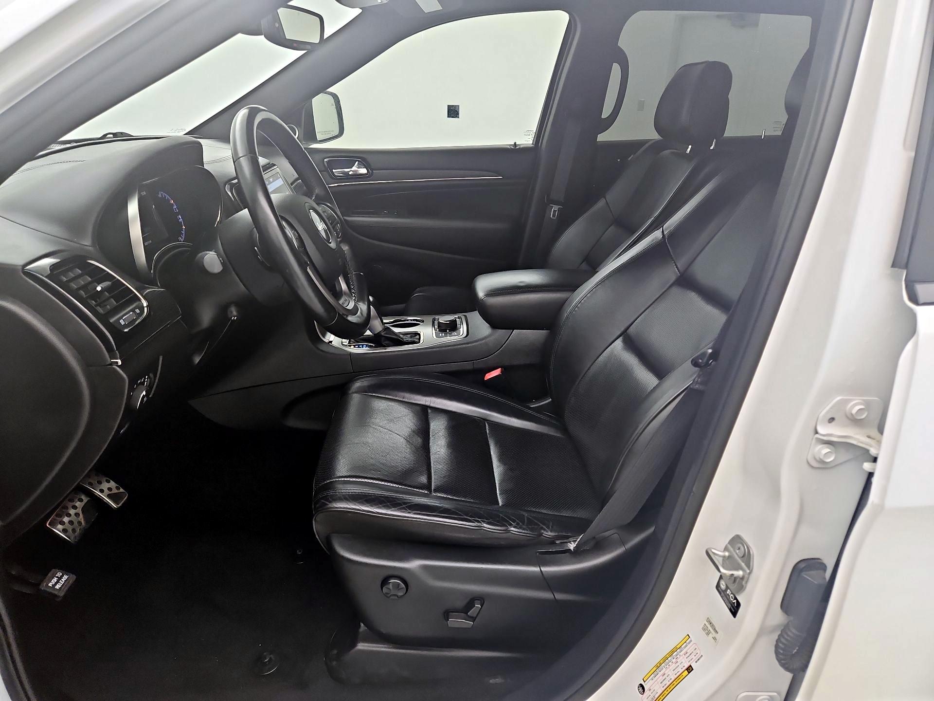 Thumbnail: 2021 Jeep Grand Cherokee - 11