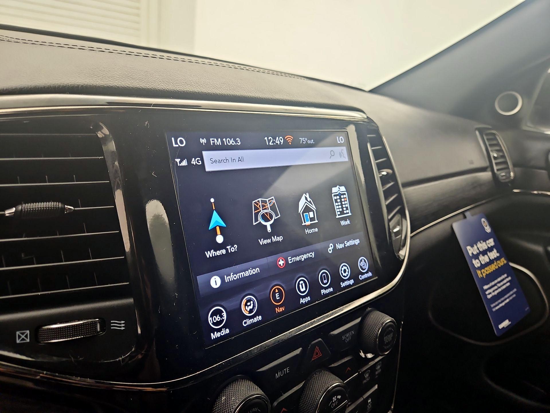 Thumbnail: 2021 Jeep Grand Cherokee - 14