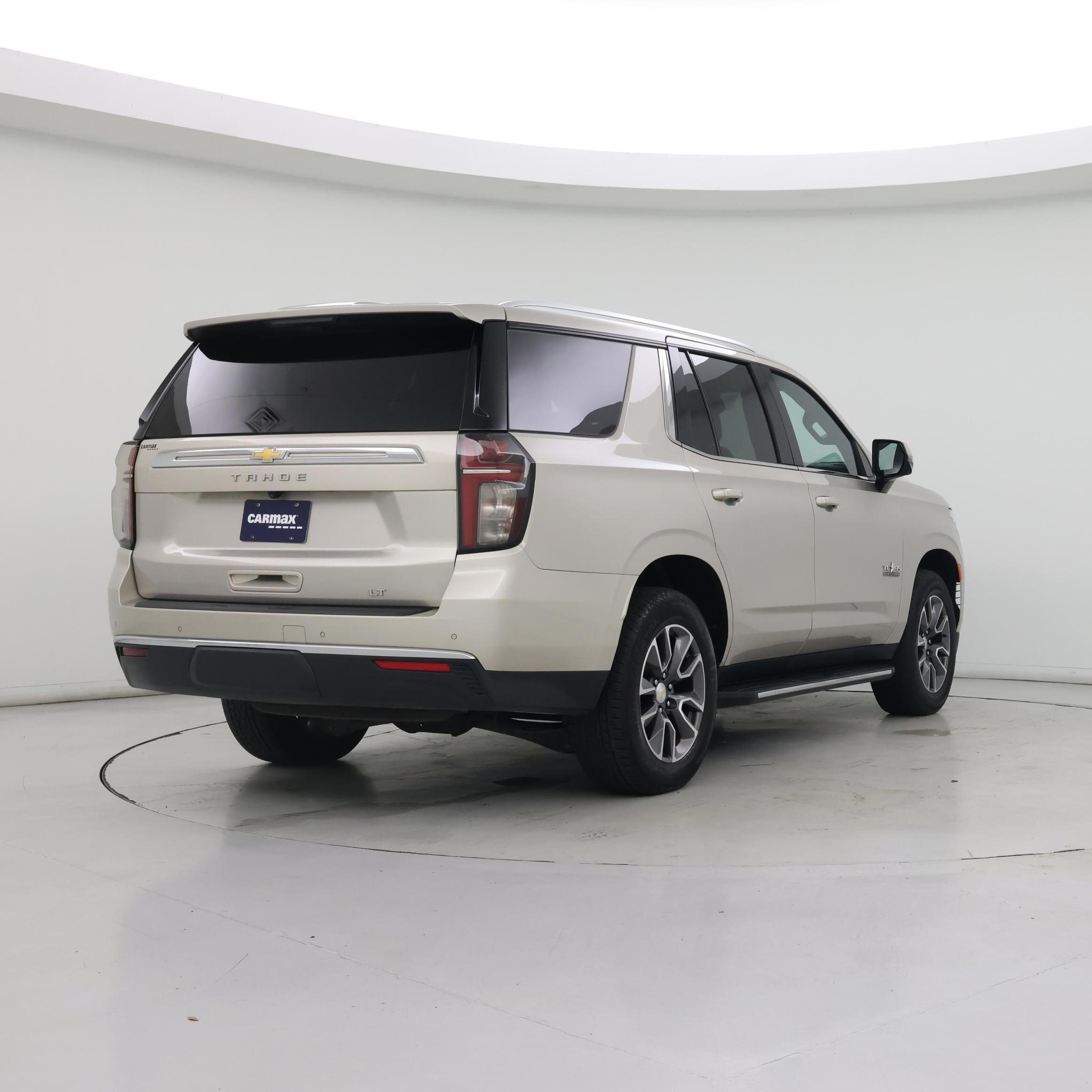 Thumbnail: 2023 Chevrolet Tahoe - 8