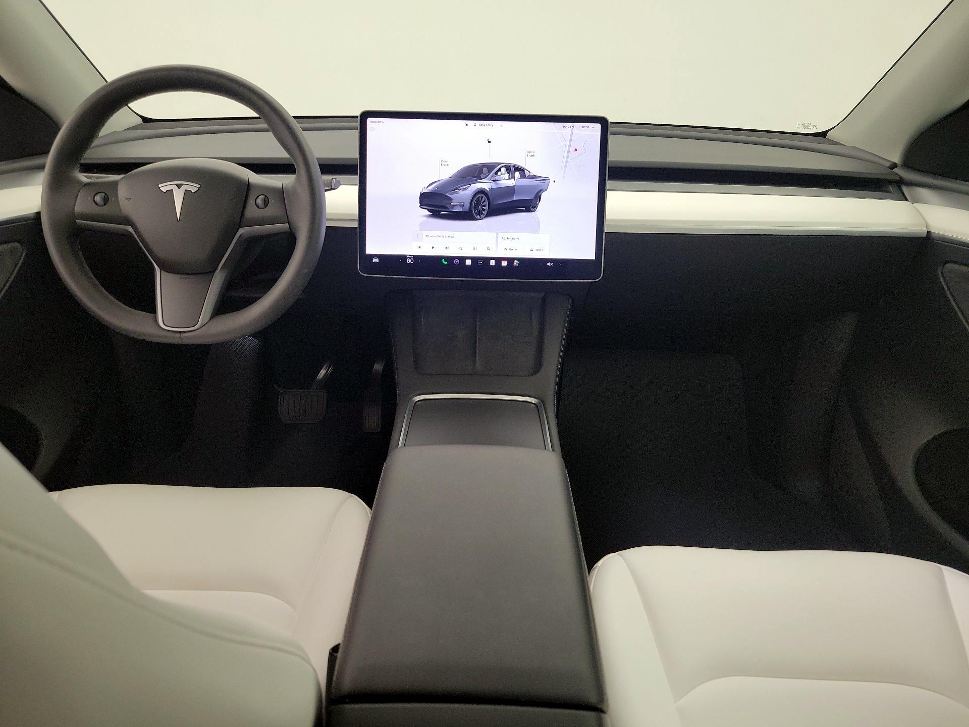 Thumbnail: 2023 Tesla Model Y - 9