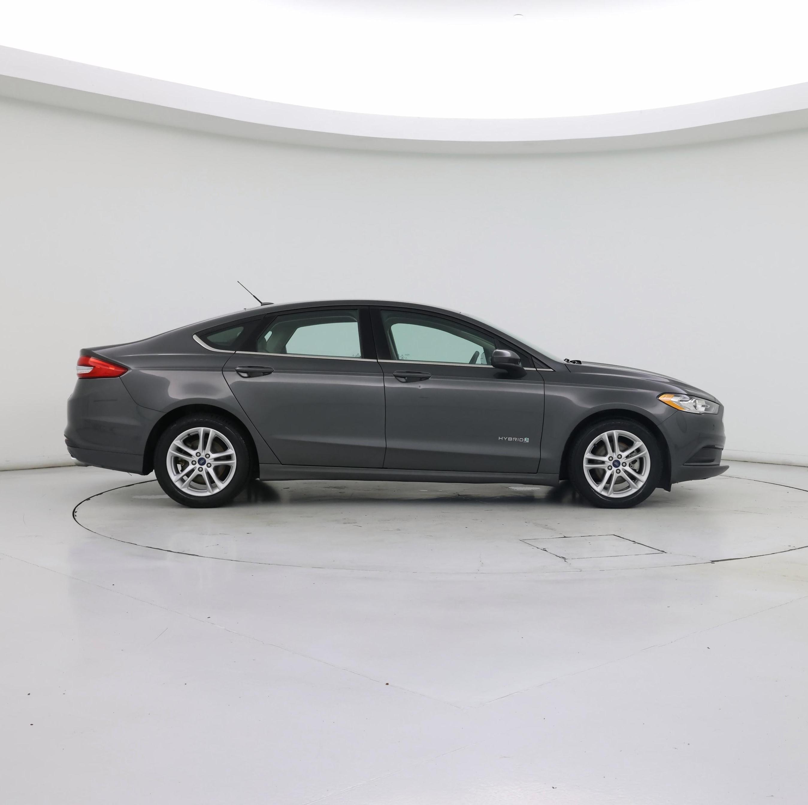 Thumbnail: 2018 Ford Fusion - 7