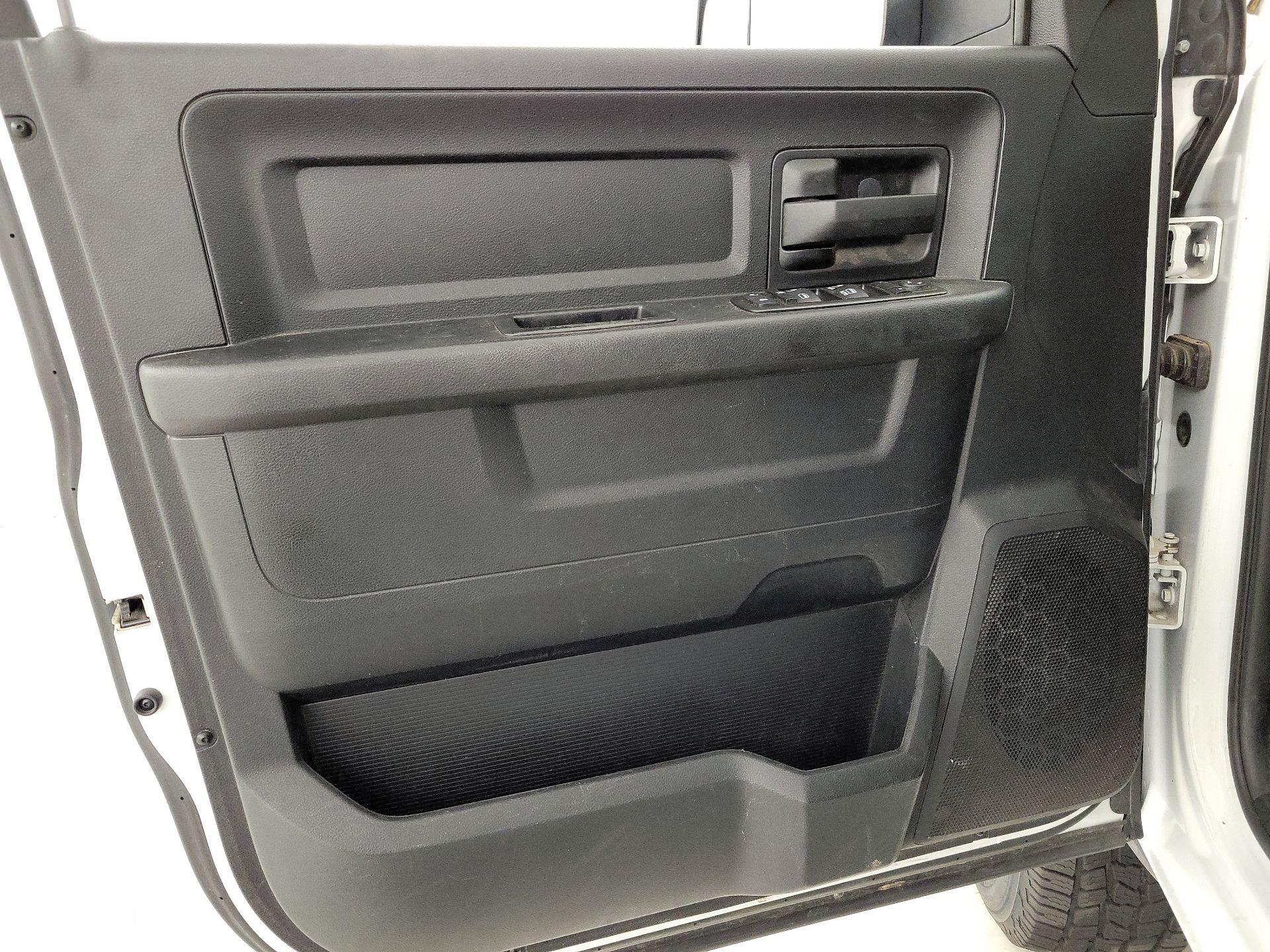 Thumbnail: 2014 RAM 2500 - 12
