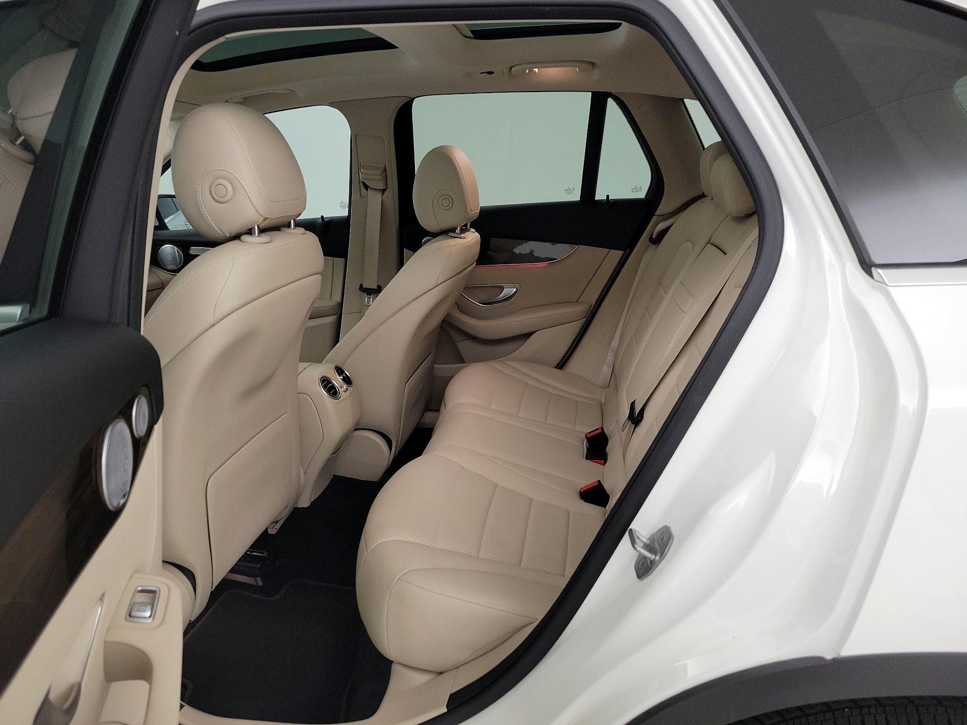 Thumbnail: 2021 Mercedes-Benz GLC - 20