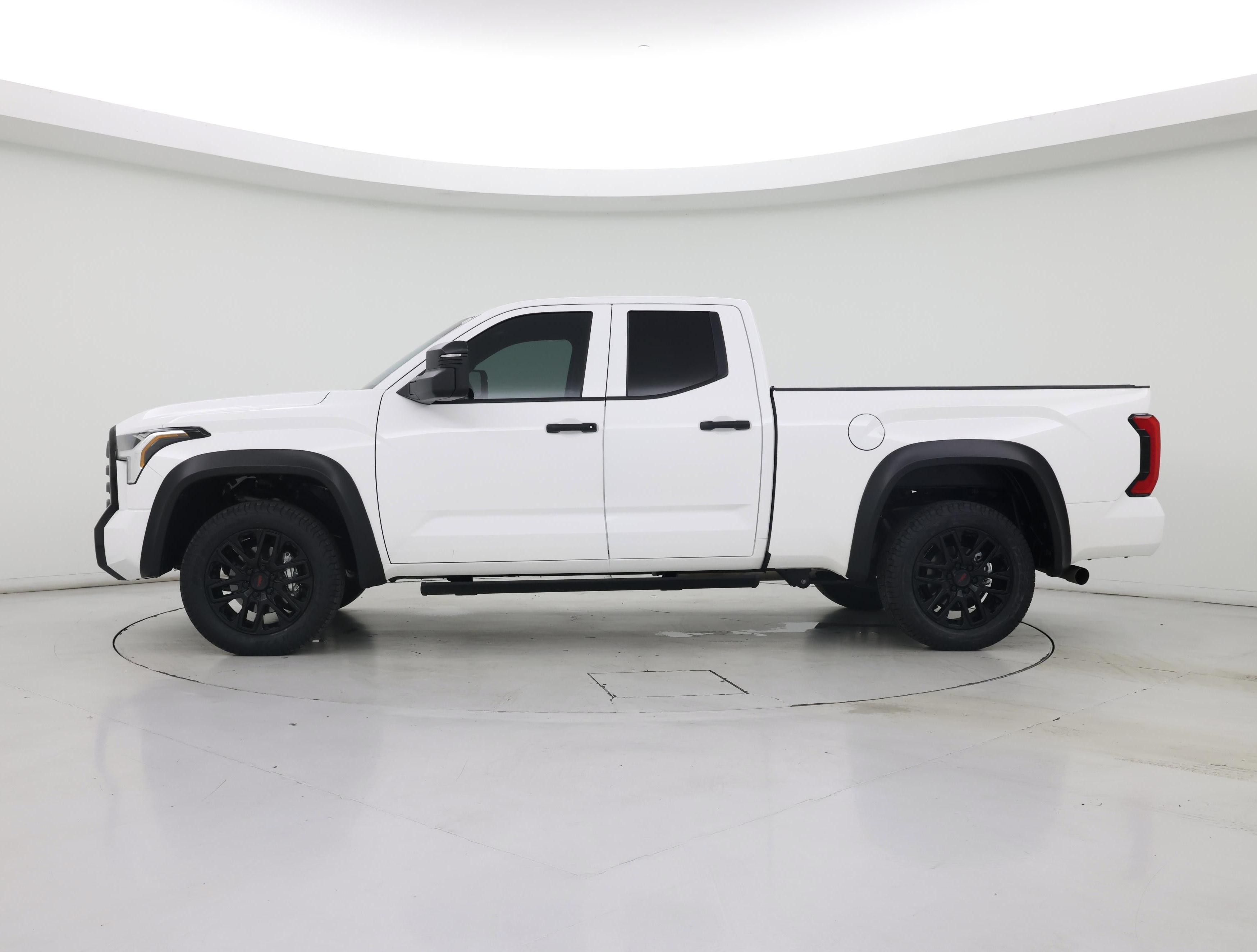 Thumbnail: 2025 Toyota Tundra - 3