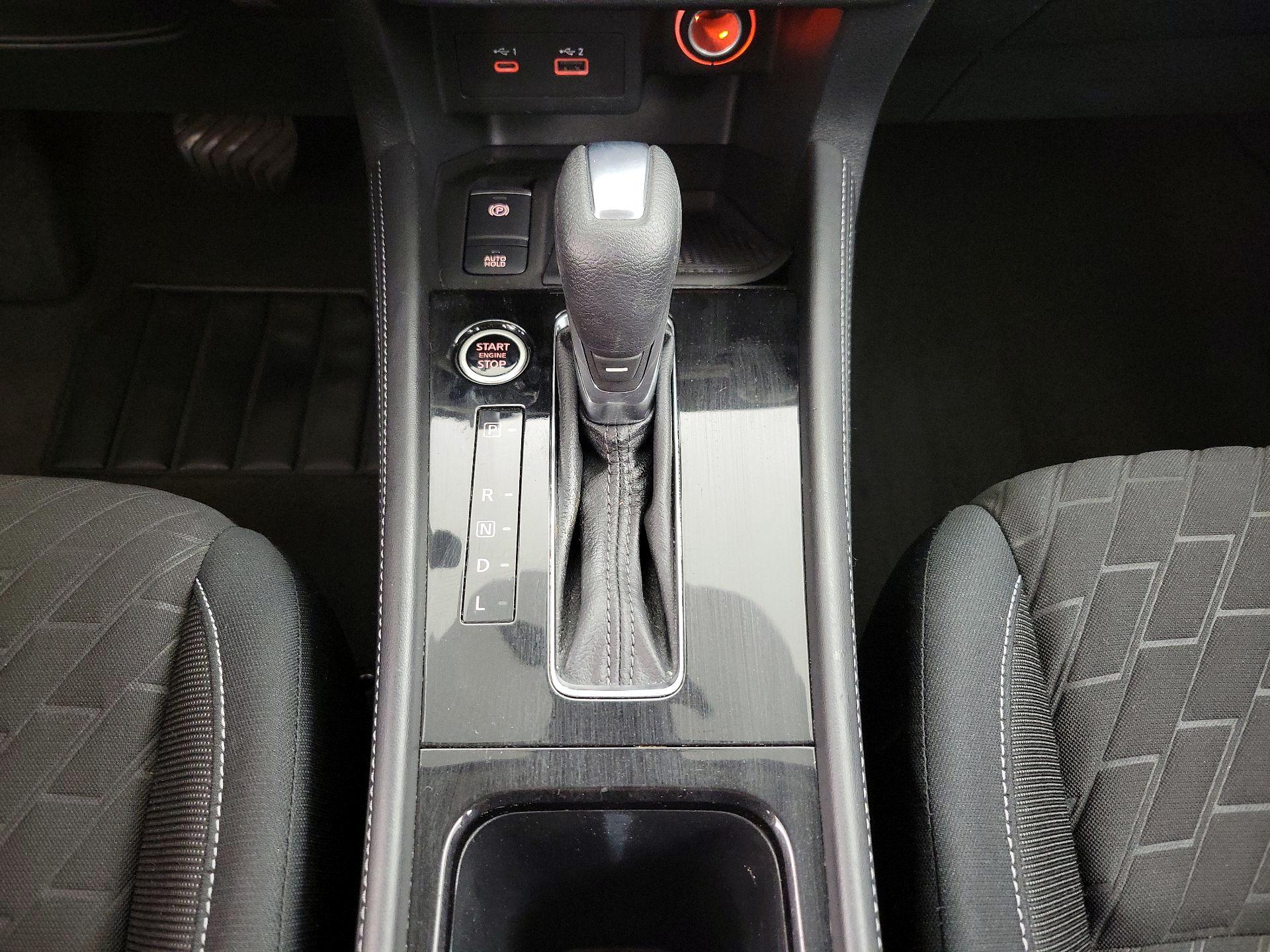 Thumbnail: 2021 Nissan Kicks - 17
