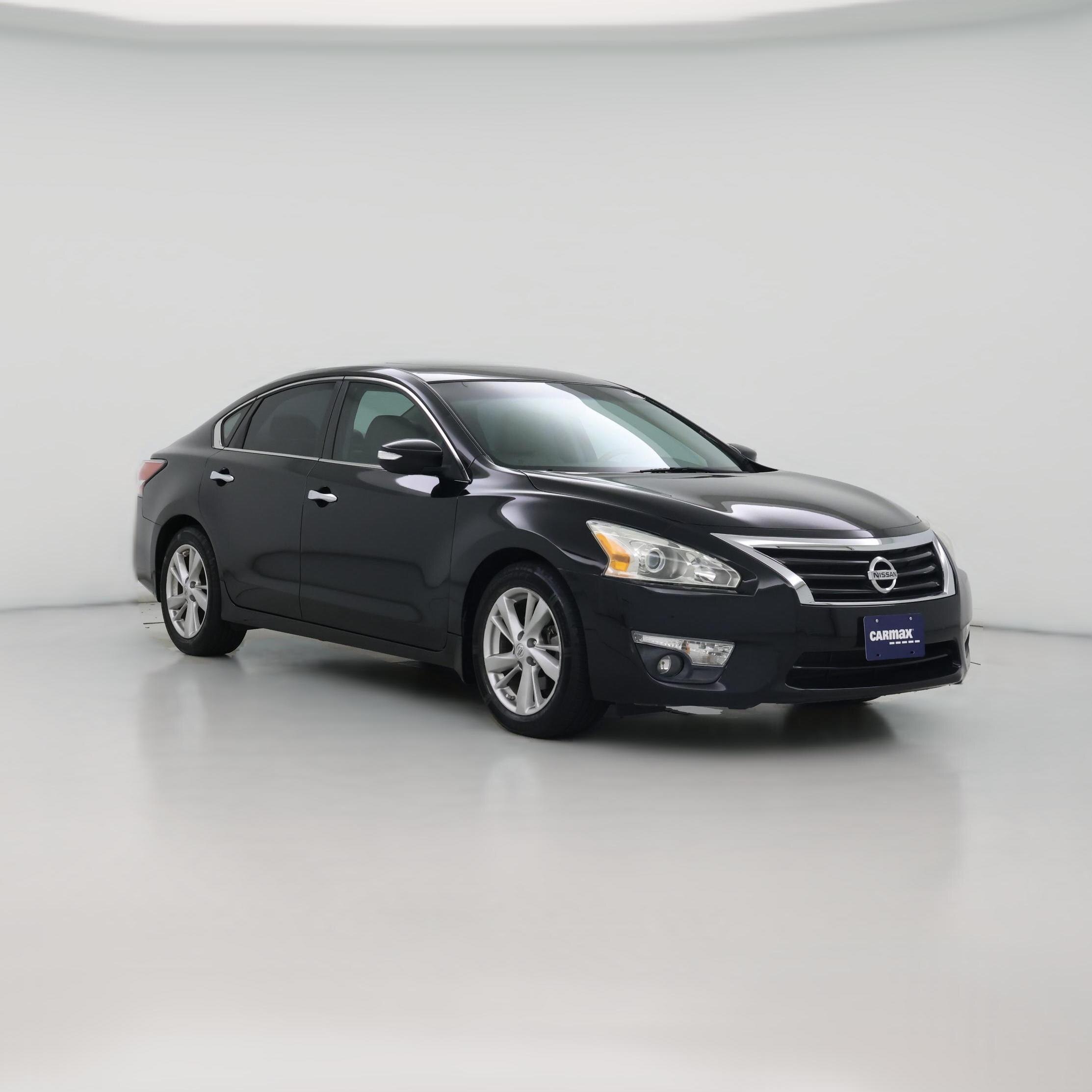 Thumbnail: 2015 Nissan Altima - 1