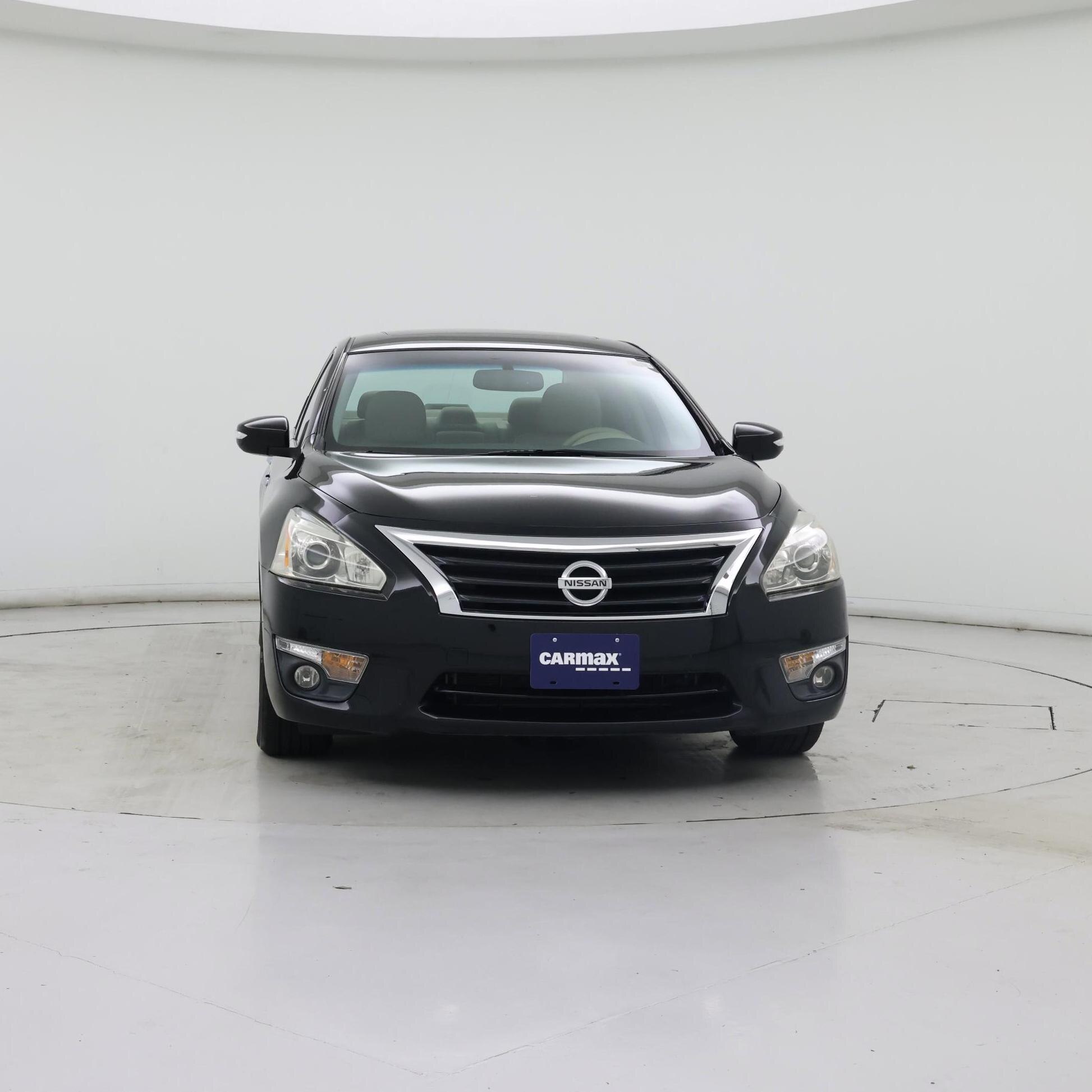 Thumbnail: 2015 Nissan Altima - 5