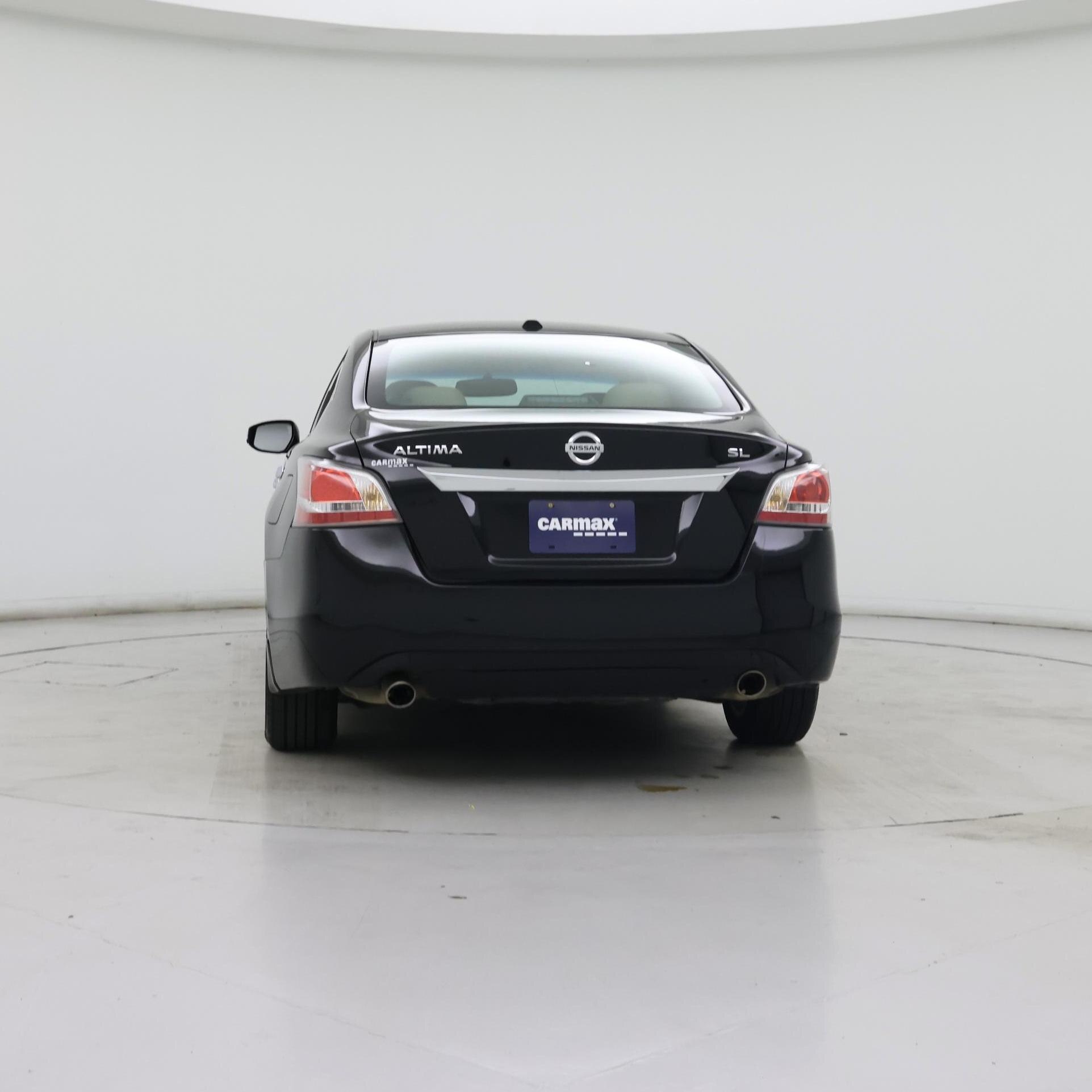 Thumbnail: 2015 Nissan Altima - 6