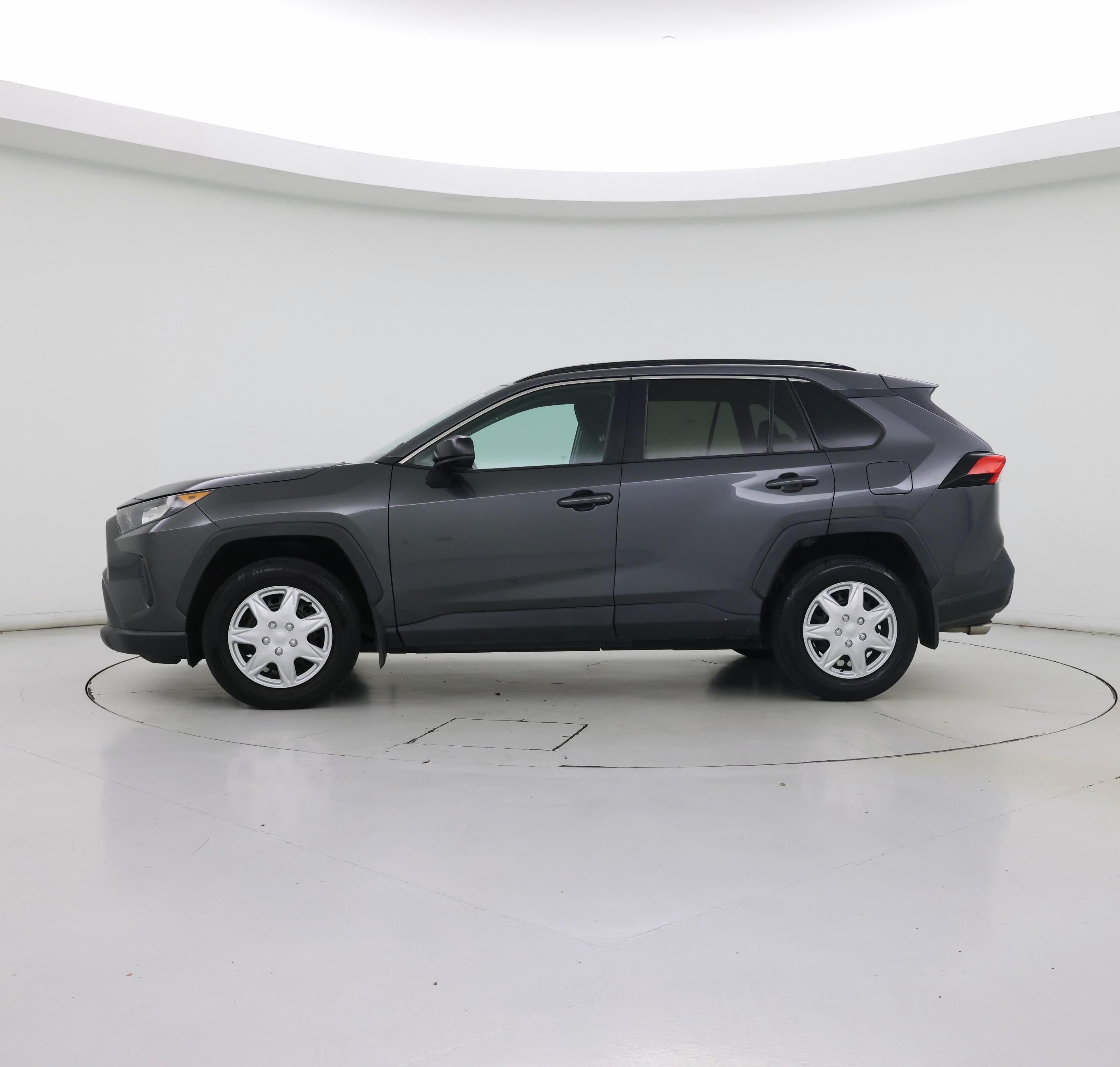 Thumbnail: 2020 Toyota RAV4 - 3
