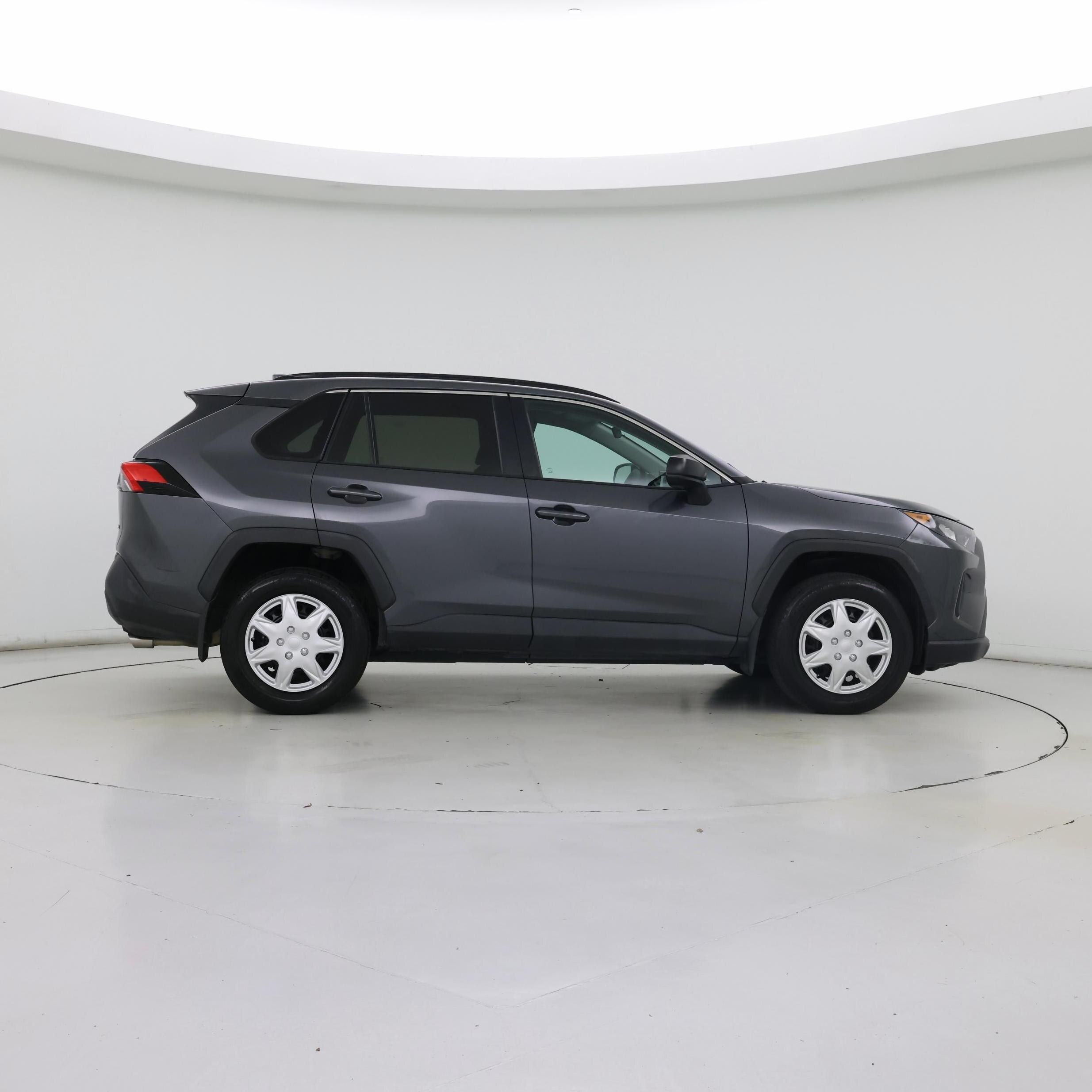 Thumbnail: 2020 Toyota RAV4 - 7