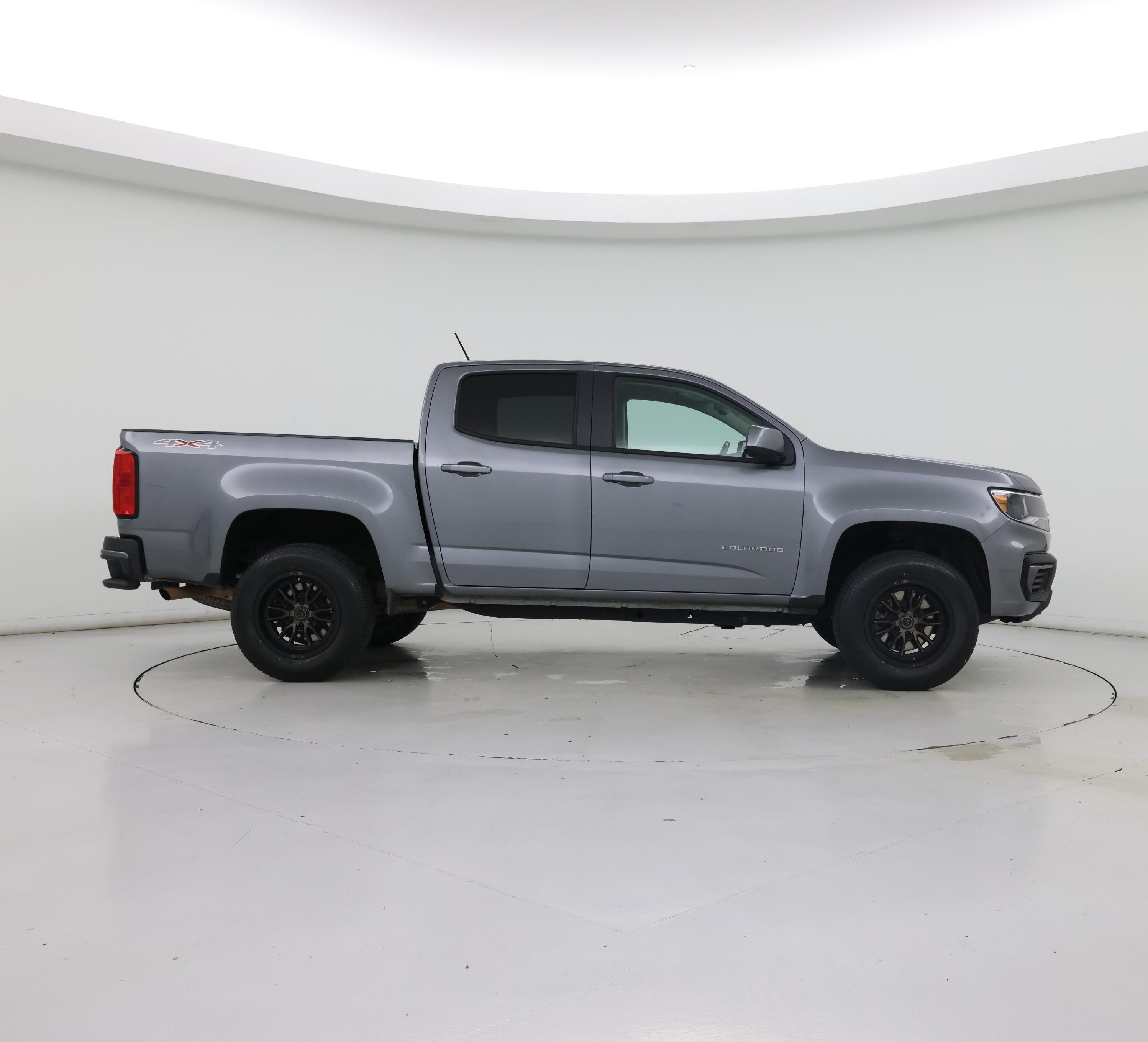 Thumbnail: 2021 Chevrolet Colorado - 7