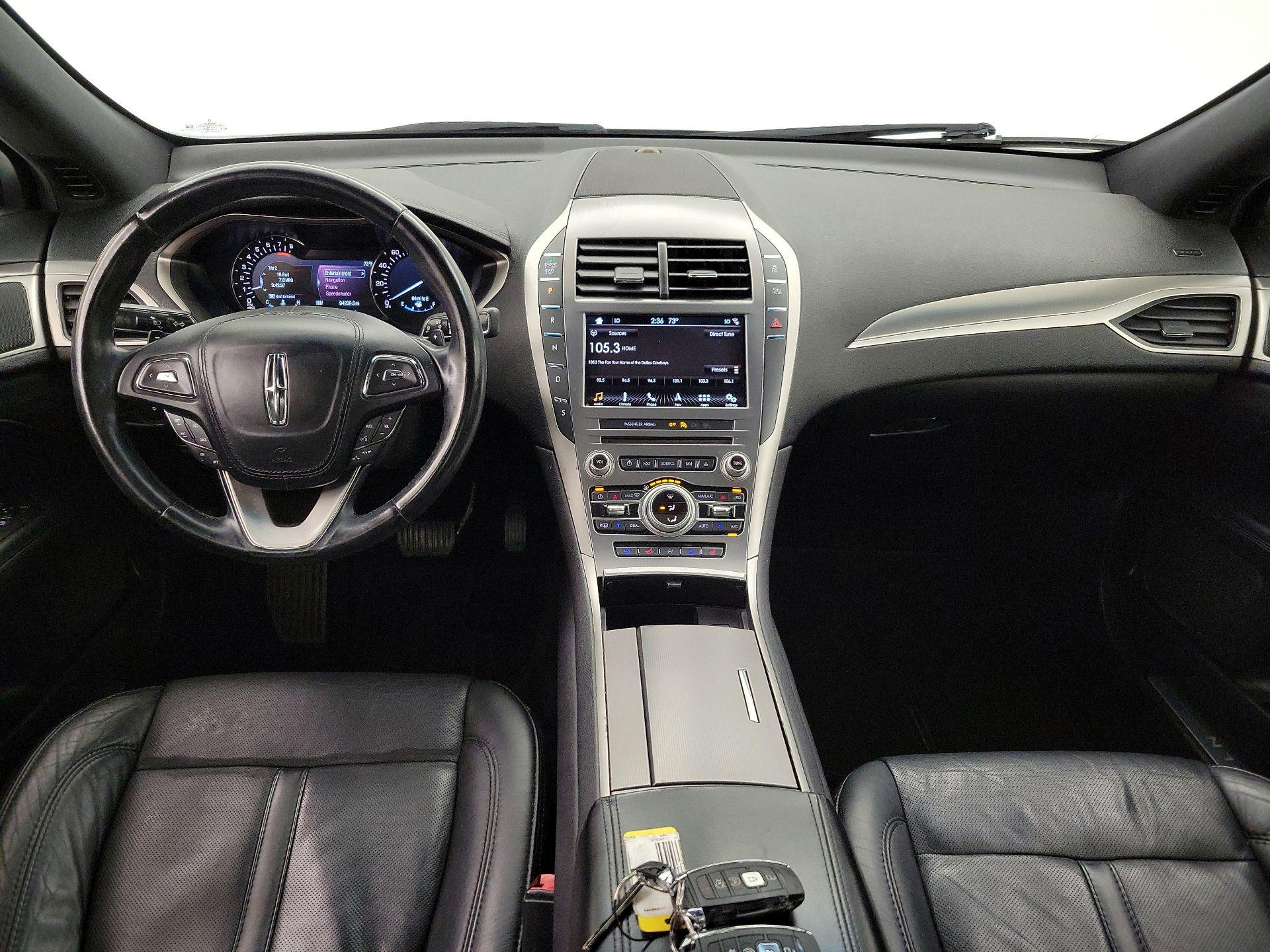 Thumbnail: 2017 Lincoln MKZ - 9