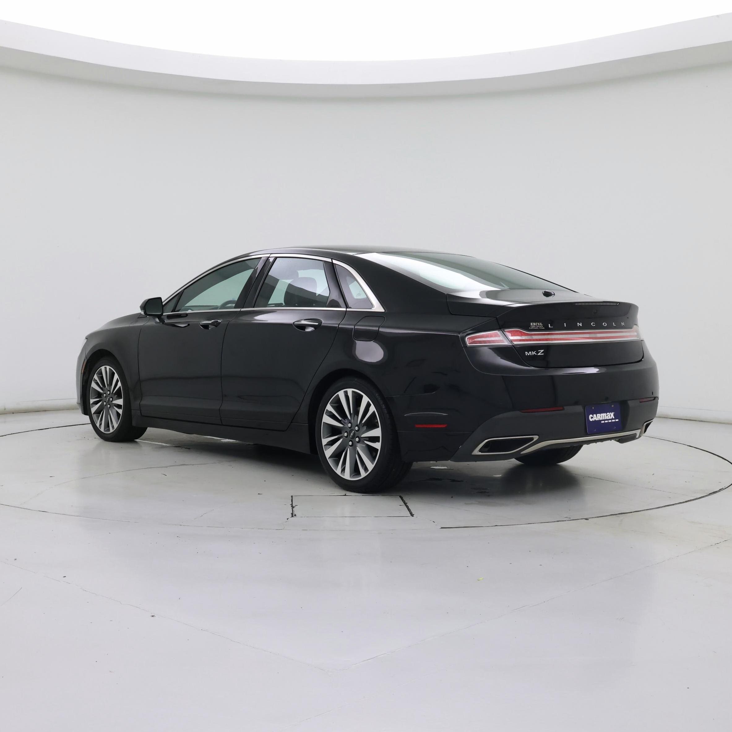 Thumbnail: 2017 Lincoln MKZ - 2