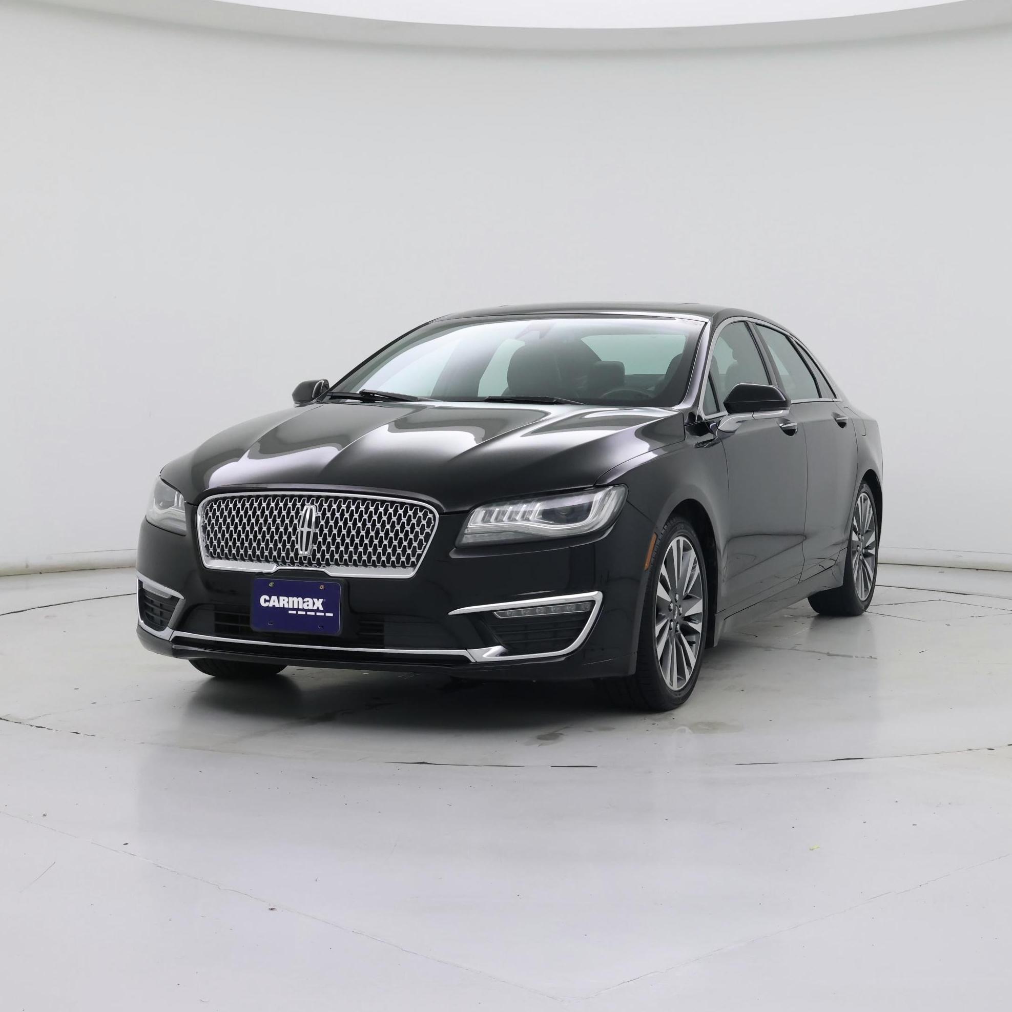 Thumbnail: 2017 Lincoln MKZ - 4