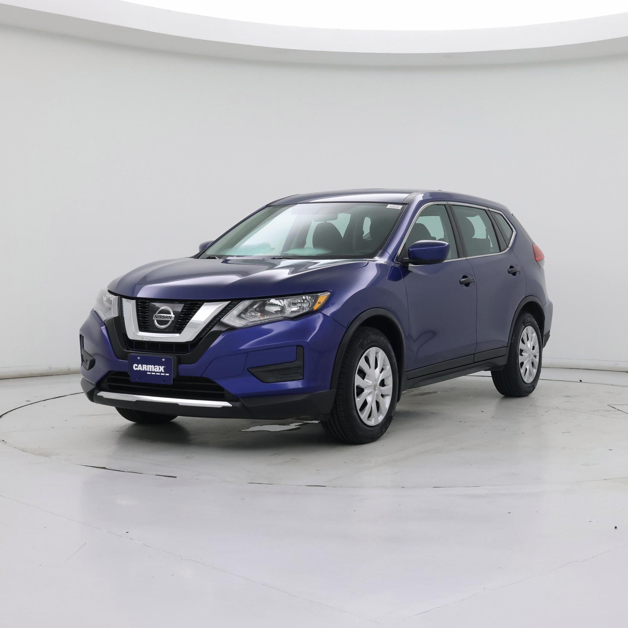 Thumbnail: 2017 Nissan Rogue - 4