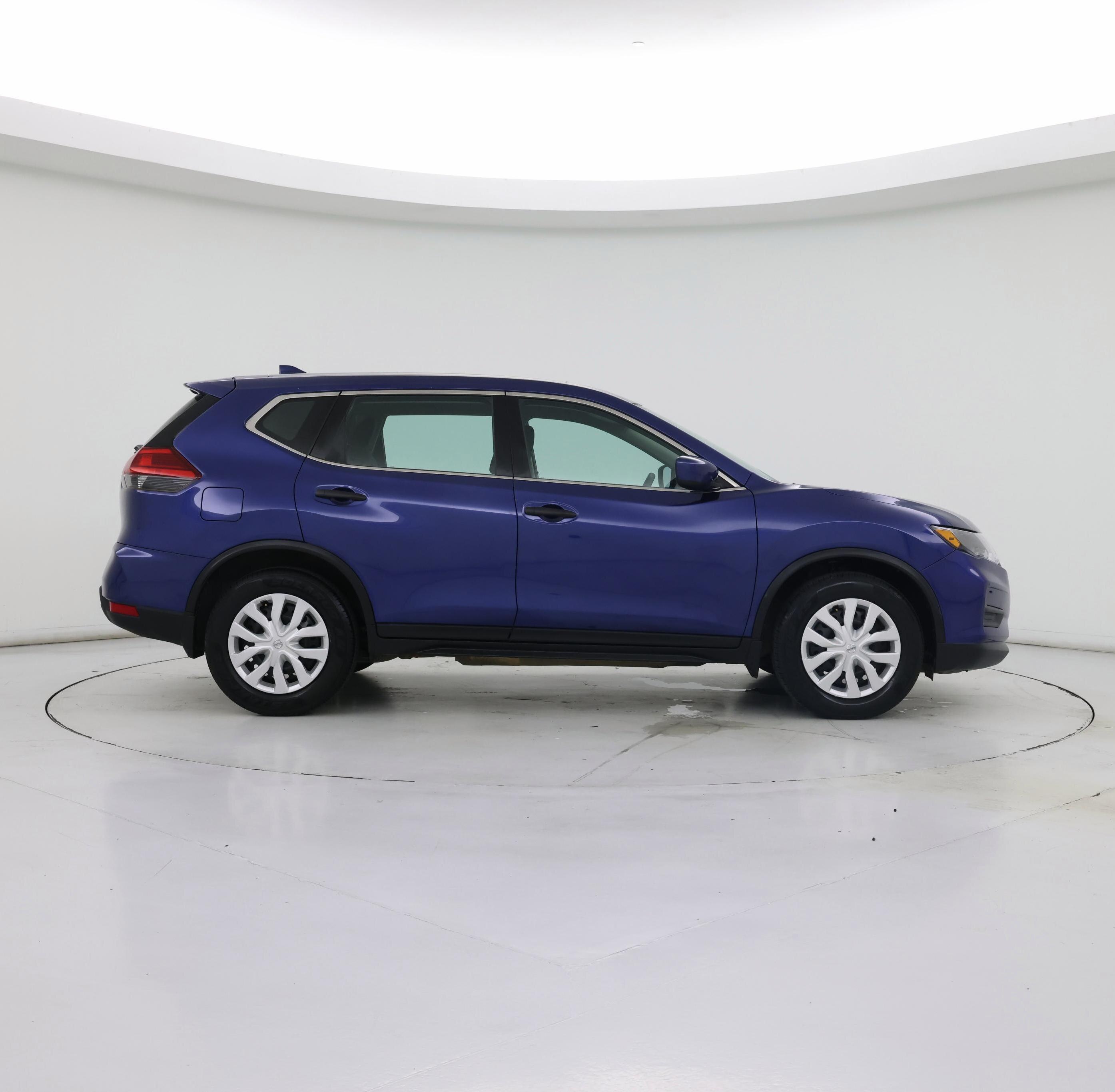 Thumbnail: 2017 Nissan Rogue - 7