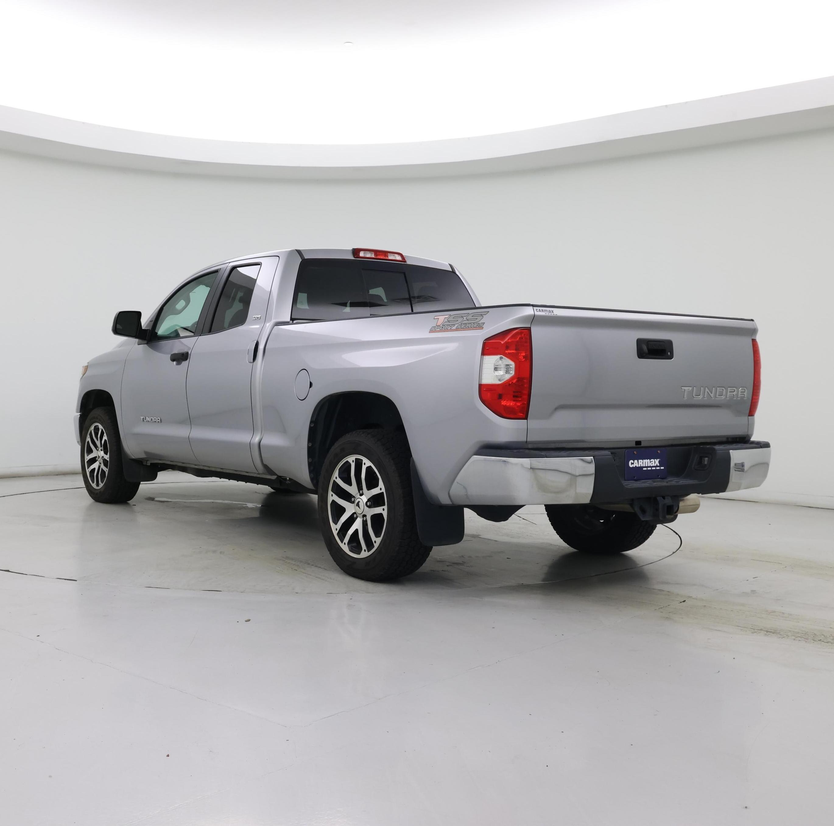 Thumbnail: 2018 Toyota Tundra - 2