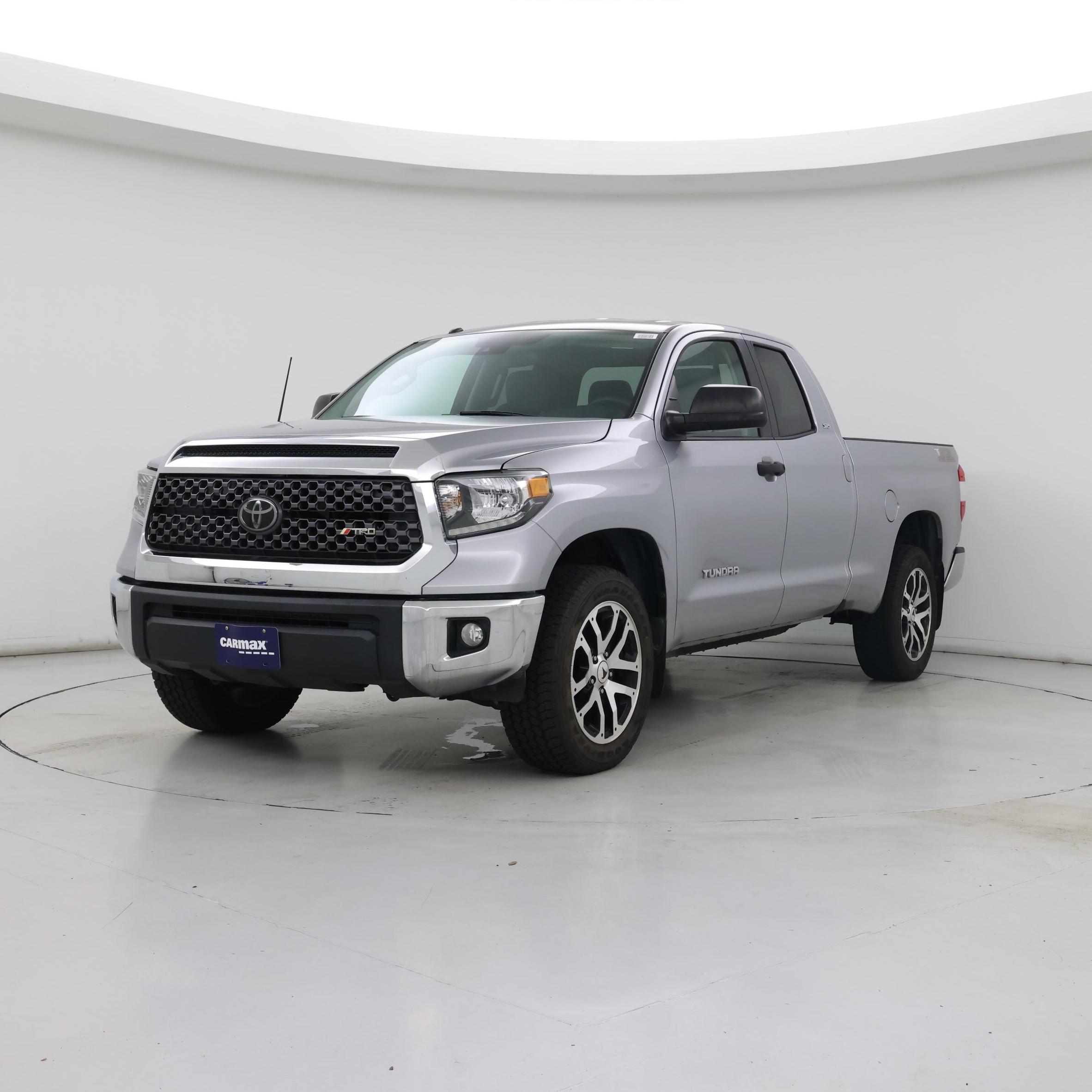 Thumbnail: 2018 Toyota Tundra - 4