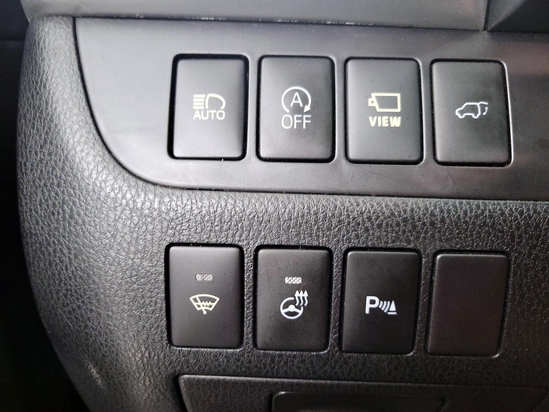 Thumbnail: 2017 Toyota Highlander - 13