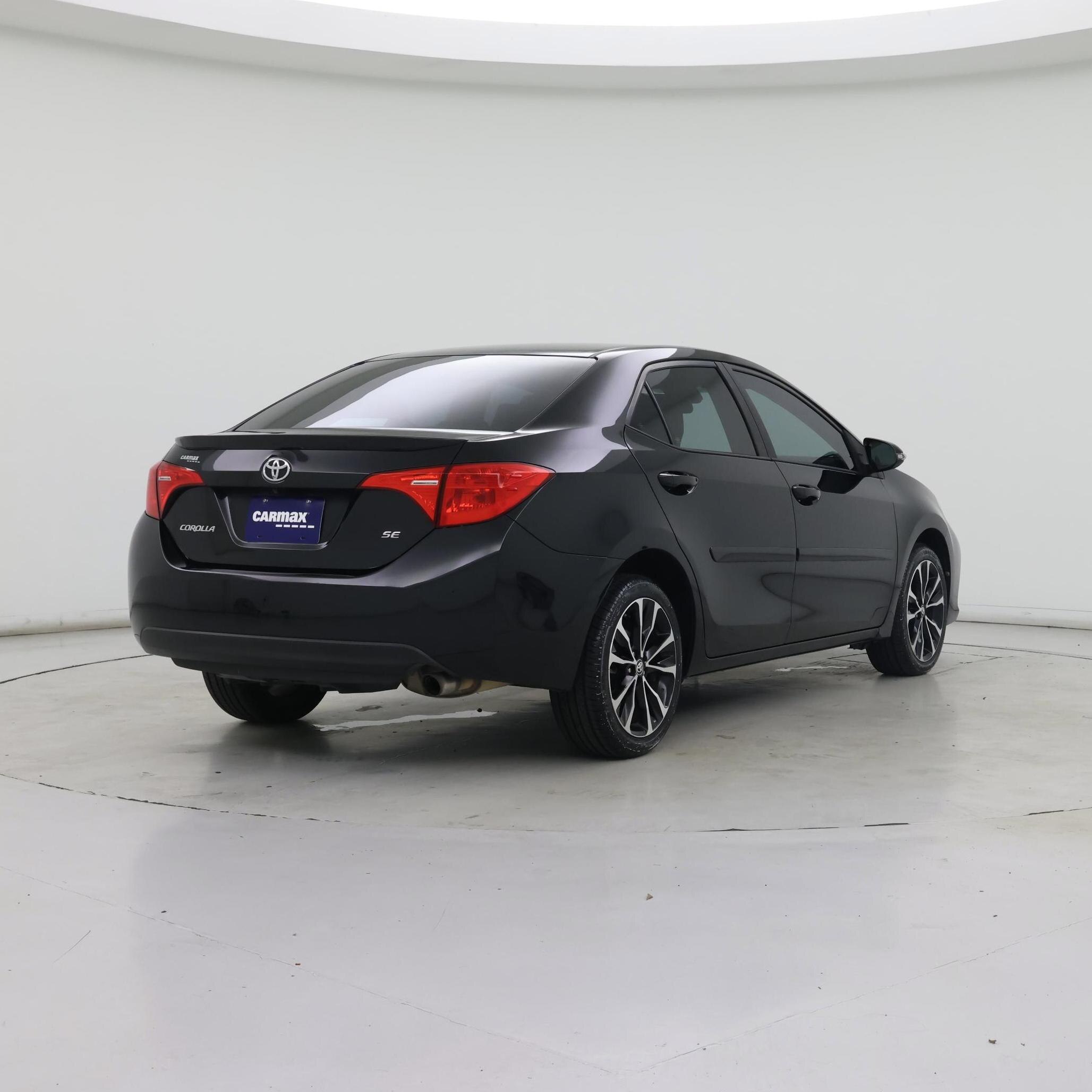 Thumbnail: 2018 Toyota Corolla - 8