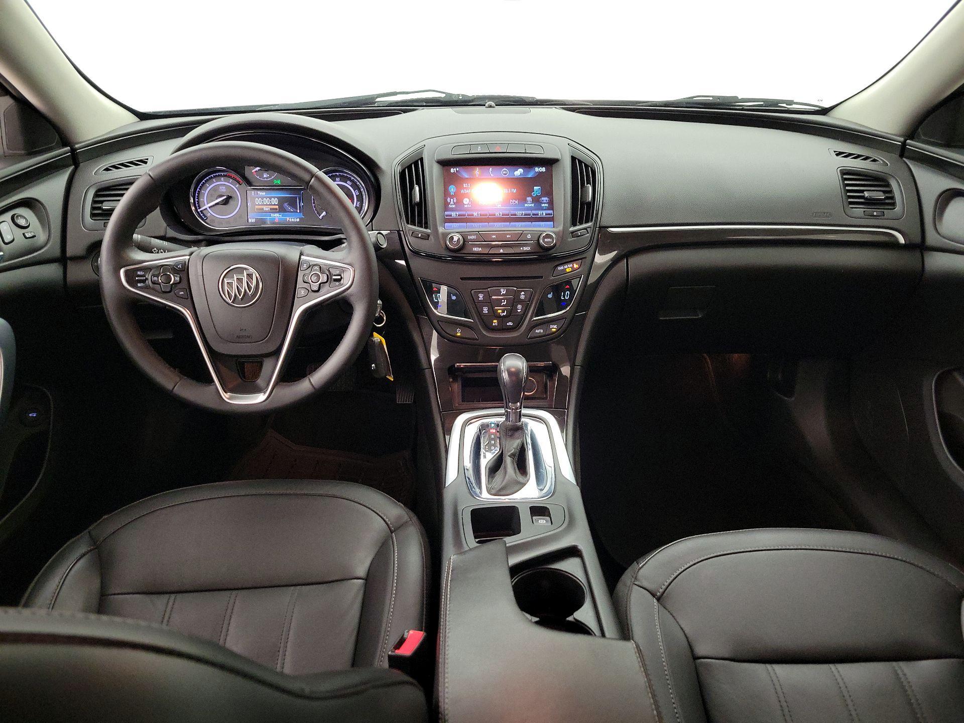 Thumbnail: 2017 Buick Regal - 9