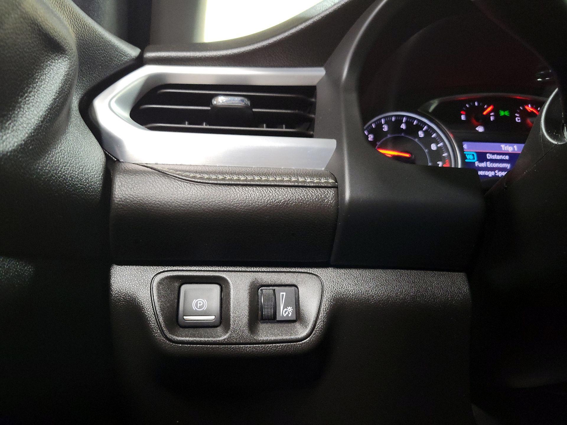 Thumbnail: 2020 GMC Acadia - 13