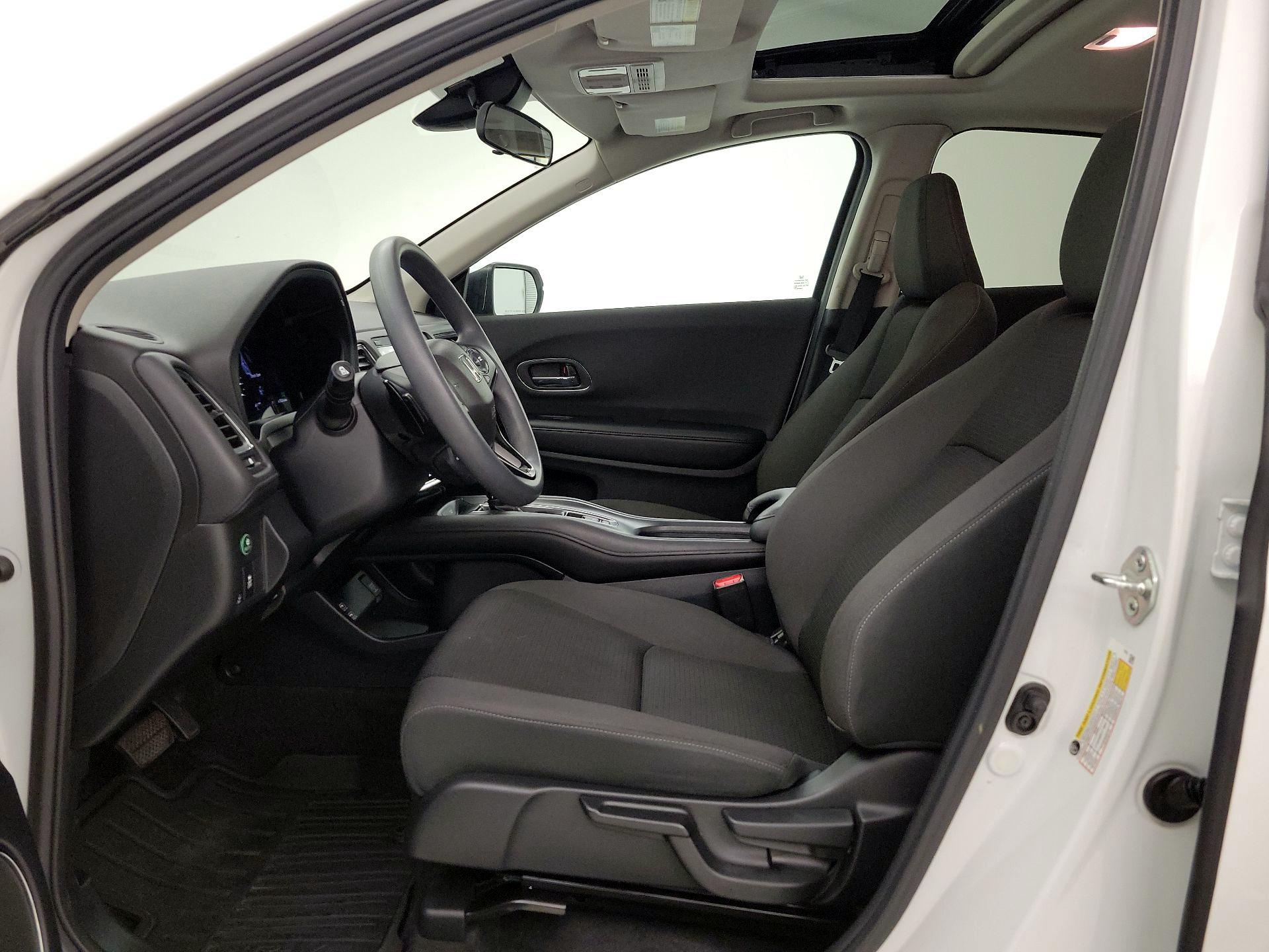 Thumbnail: 2022 Honda HR-V - 11