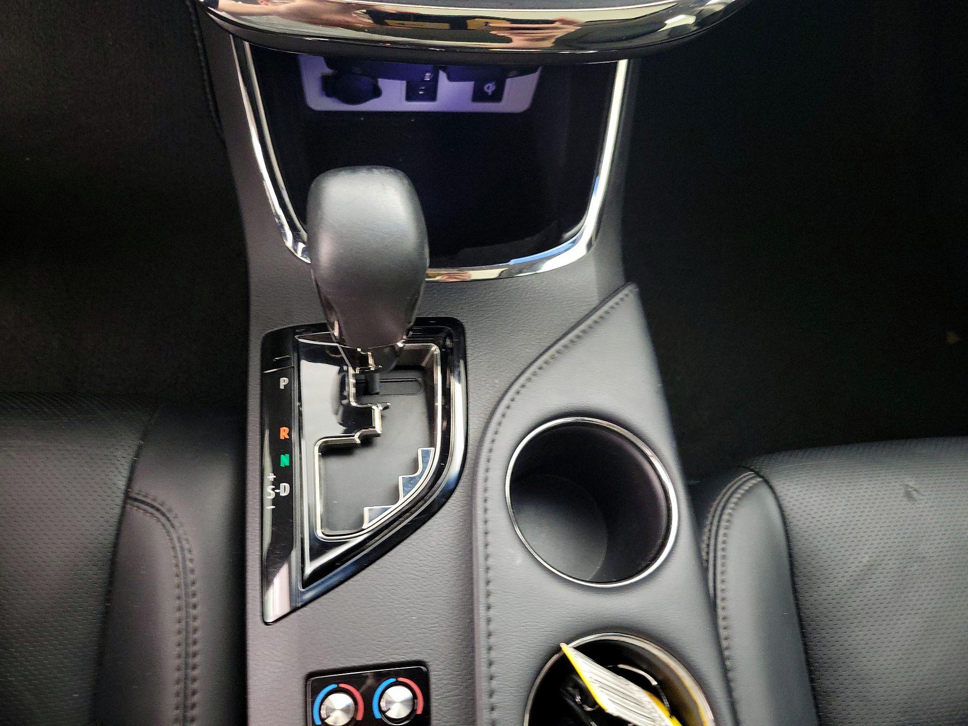 Thumbnail: 2017 Toyota Avalon - 17