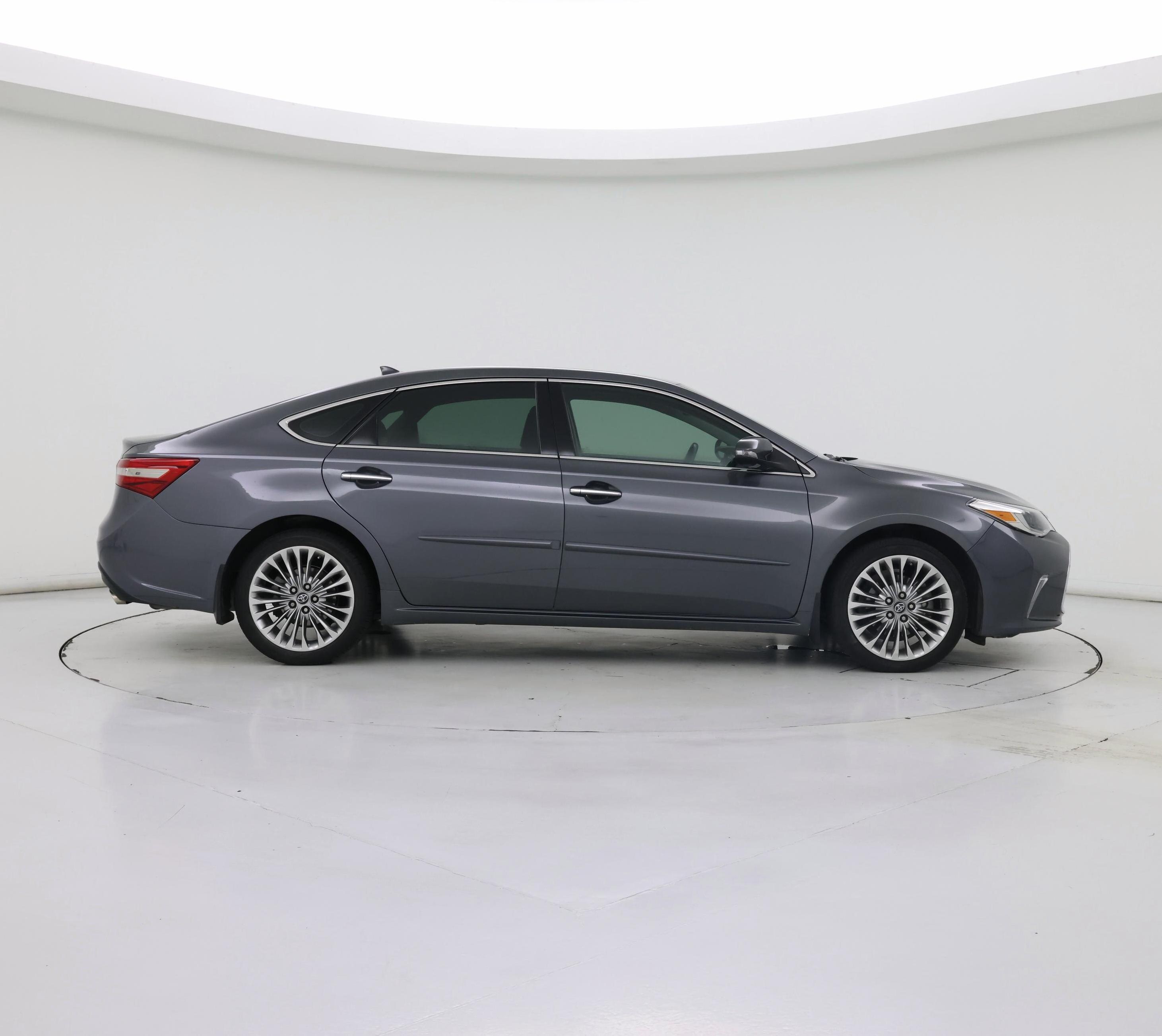 Thumbnail: 2017 Toyota Avalon - 7